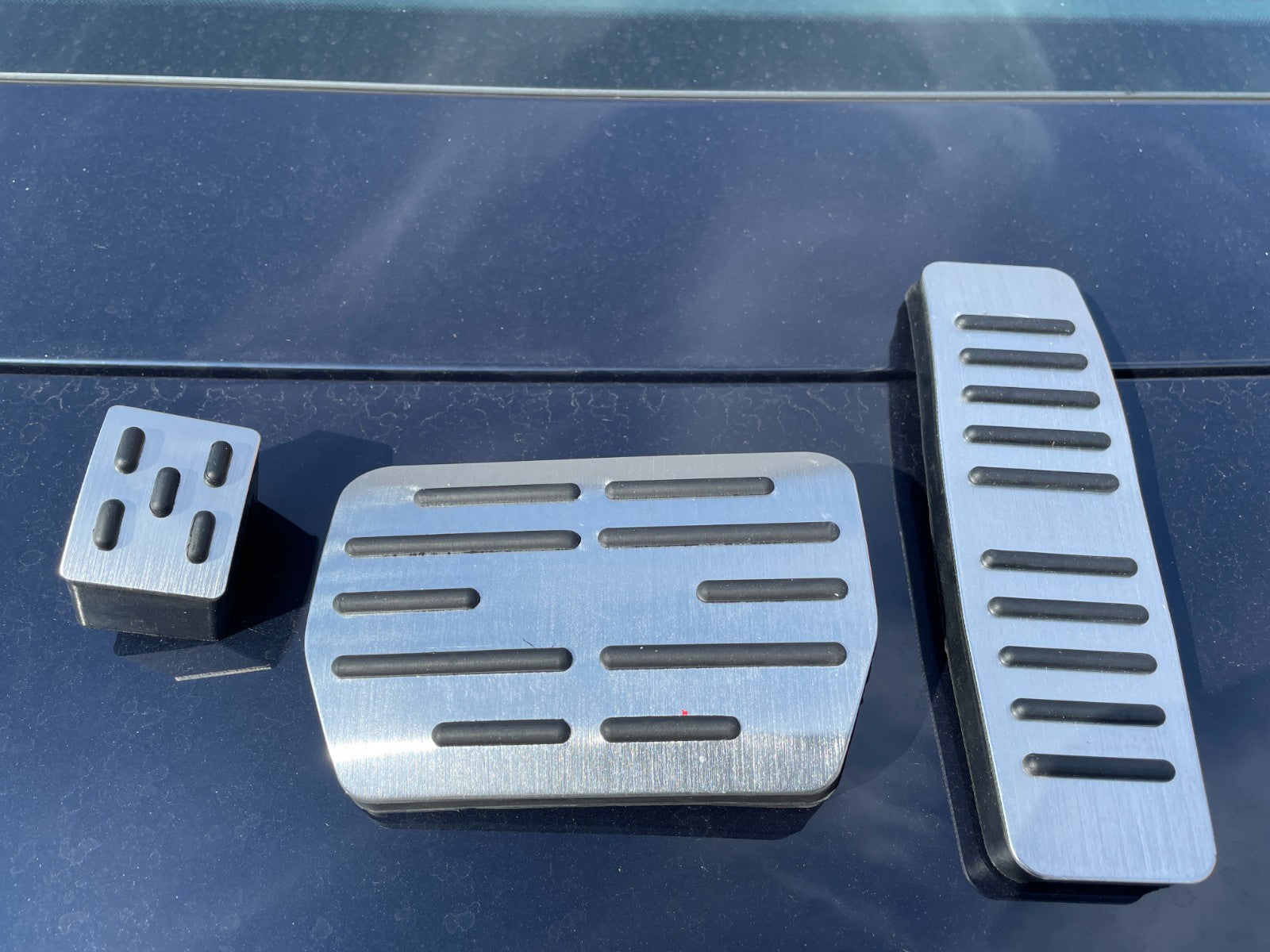 Sport Edelstahl Pedale Pedalkappen für VW Touareg II Audi Q7 4L 3-teilig S-Line R-Line