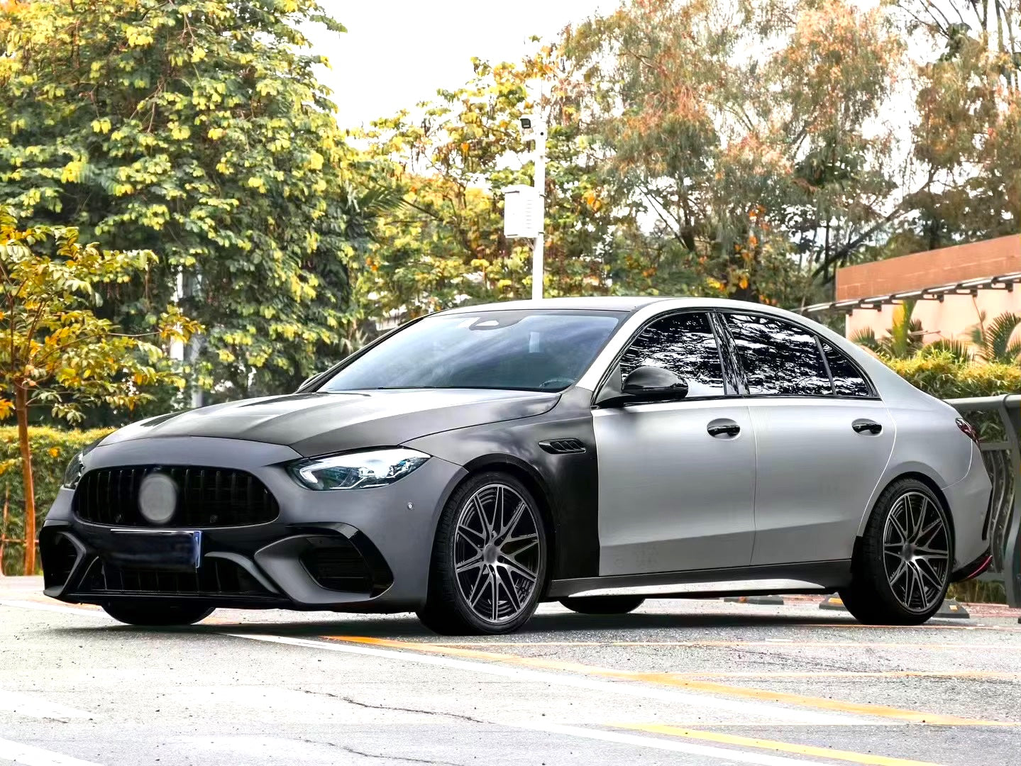 KOMPLETT PAKET BODYKIT für C-Klasse Limousine W206 auf C63 AMG OPTIK UMBAU EINMALIG