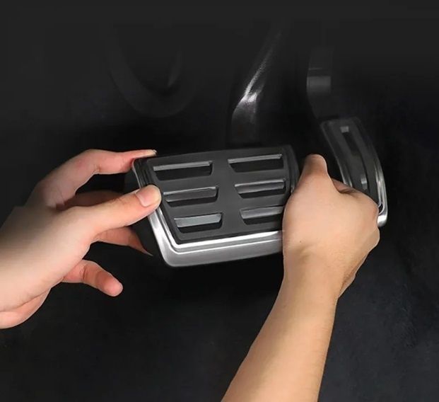 Sport Edelstahl Pedale Pedalkappen für Porsche Cayenne 958 2010- 2-teilig