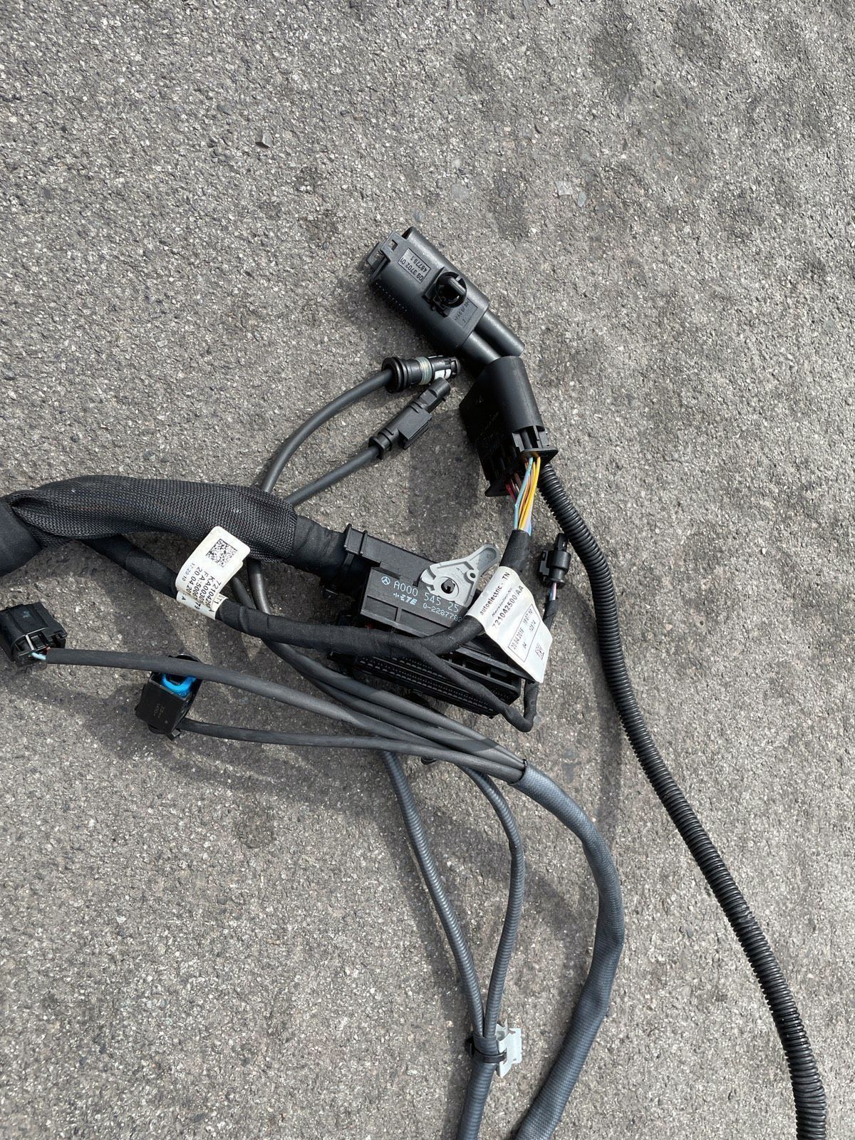 Orig. Mercedes Motor Kabelbaum A6421502289 A6421501001 OM642 Sprinter W906 V6 CDI