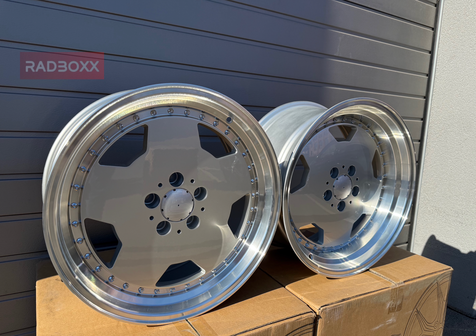 RadBoxx