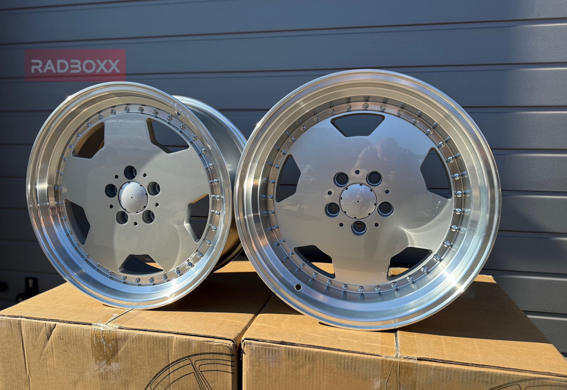 RadBoxx