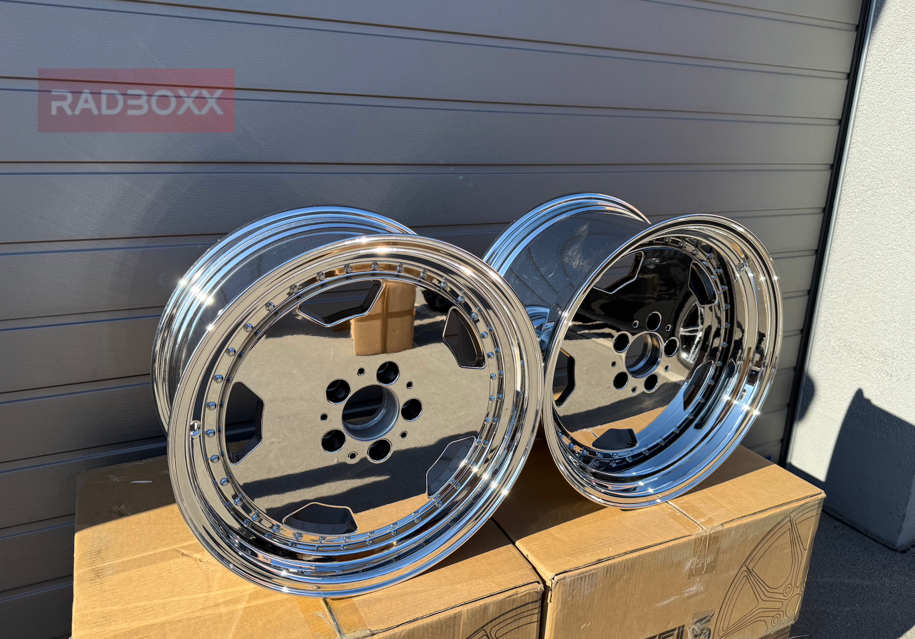 RadBoxx
