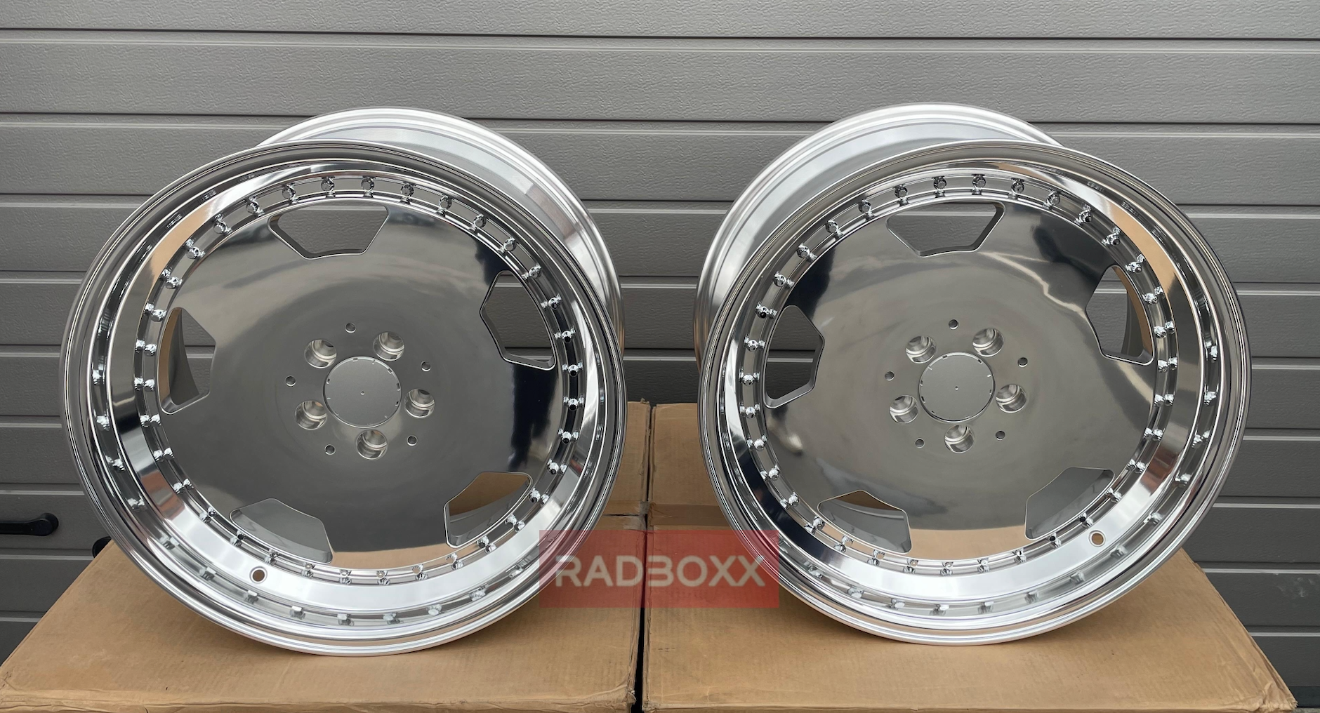 RadBoxx