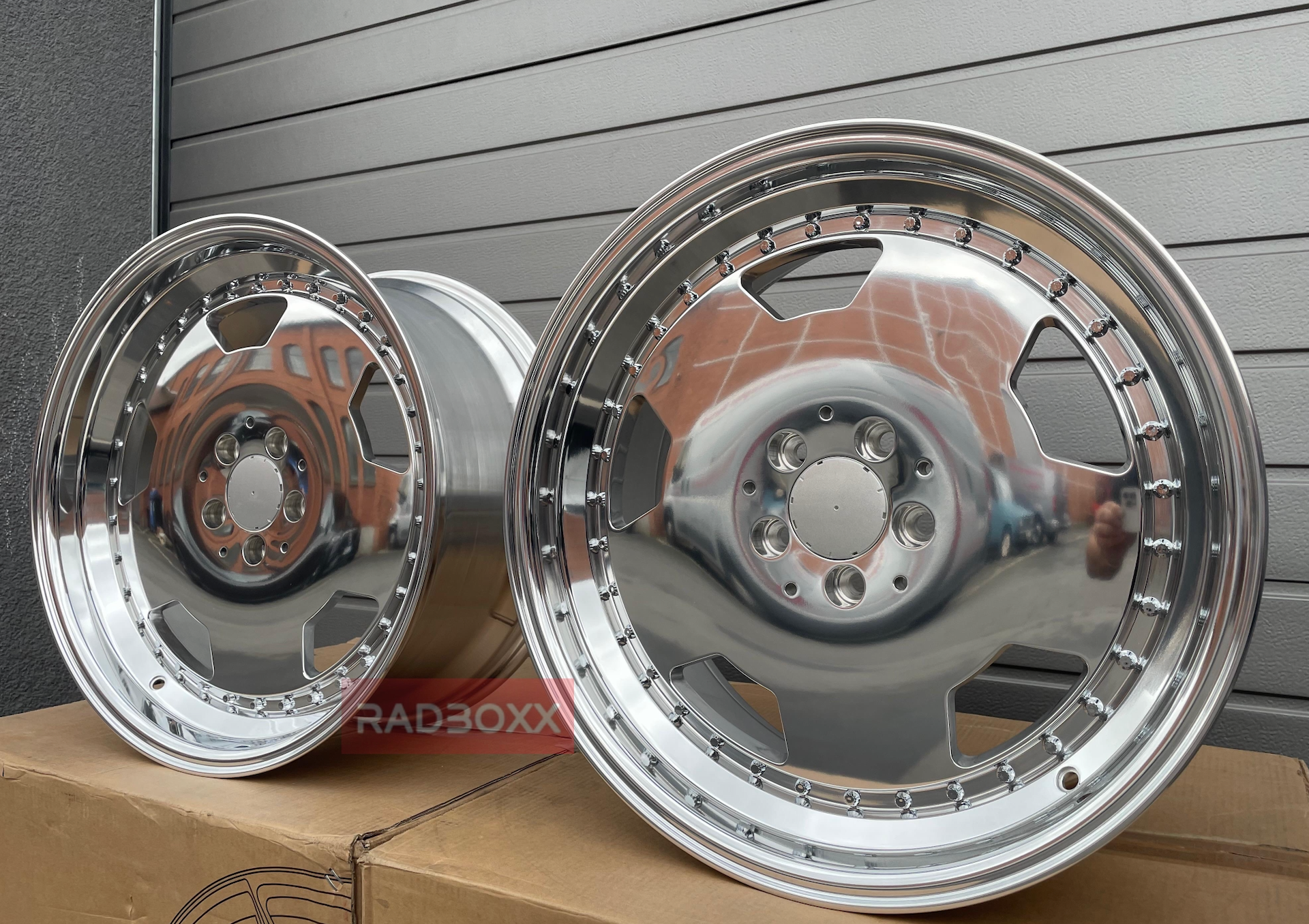 RadBoxx