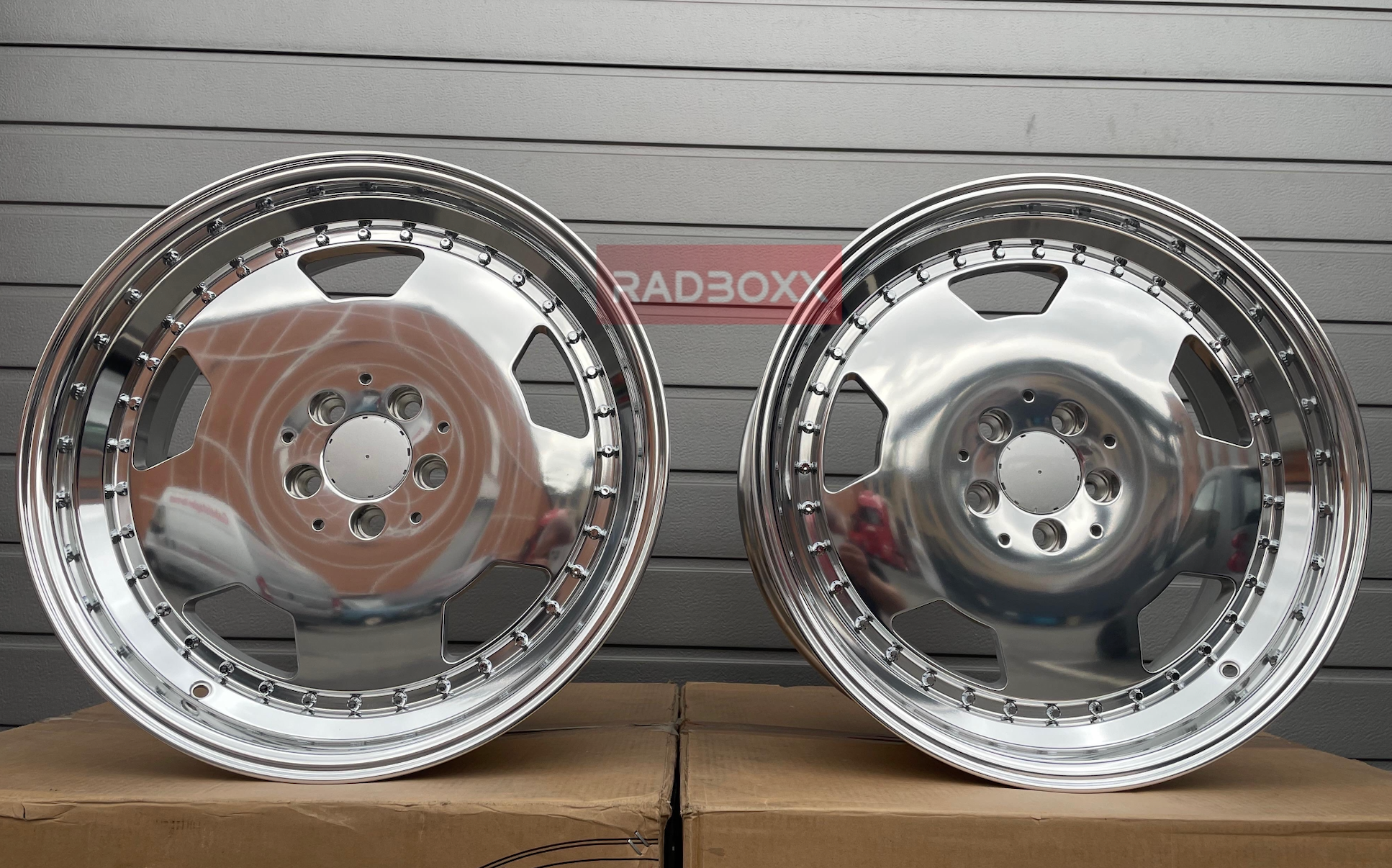 RadBoxx