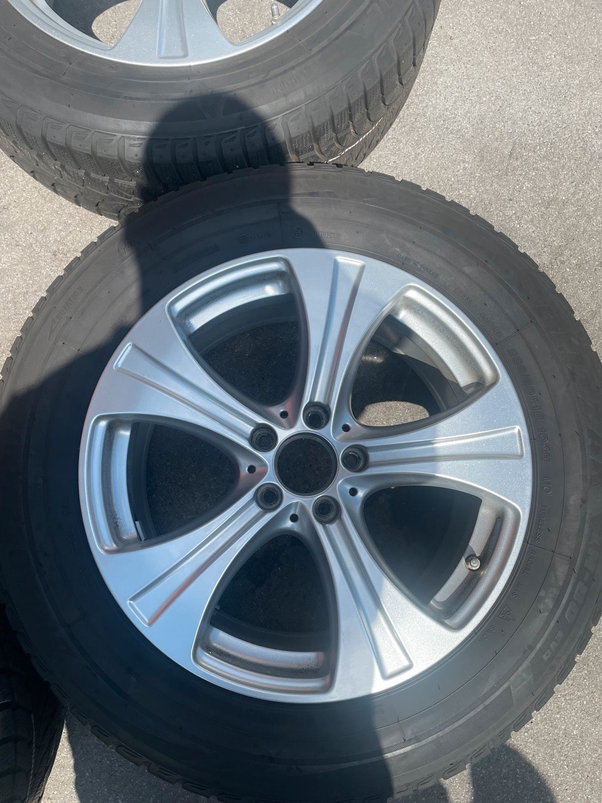 Original Mercedes GLC X253 C253 X761 Winterradsatz Kompletträder 18 Zoll A2534010800 – Originalfoto 7