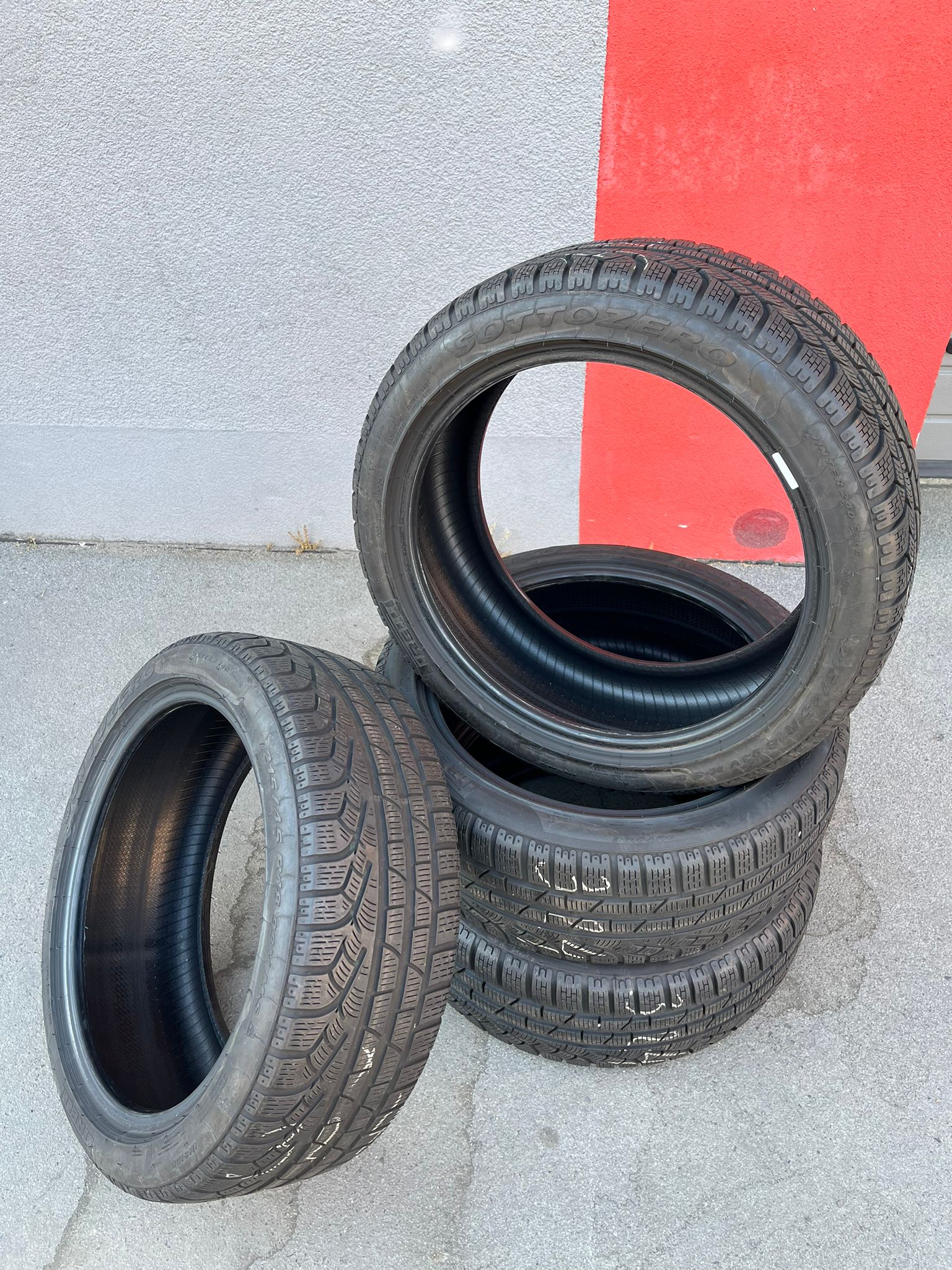4x Pirelli Sottozero Winterreifen 18 Zoll 215/45 R18 93W M+S – Originalfoto 2