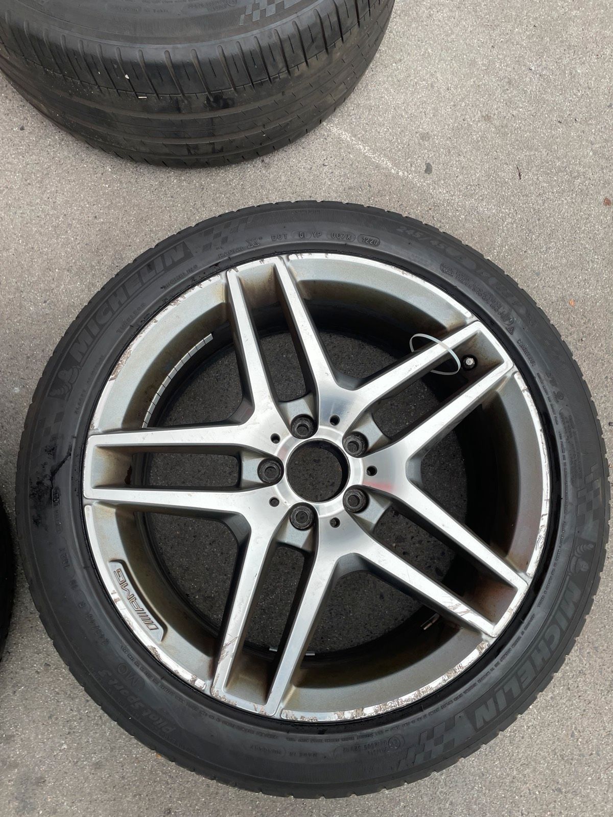 Original Mercedes AMG S-Klasse W222 C217 Winterradsatz Kompletträder 19 Zoll A2224010000/0100 – Originalfoto 7