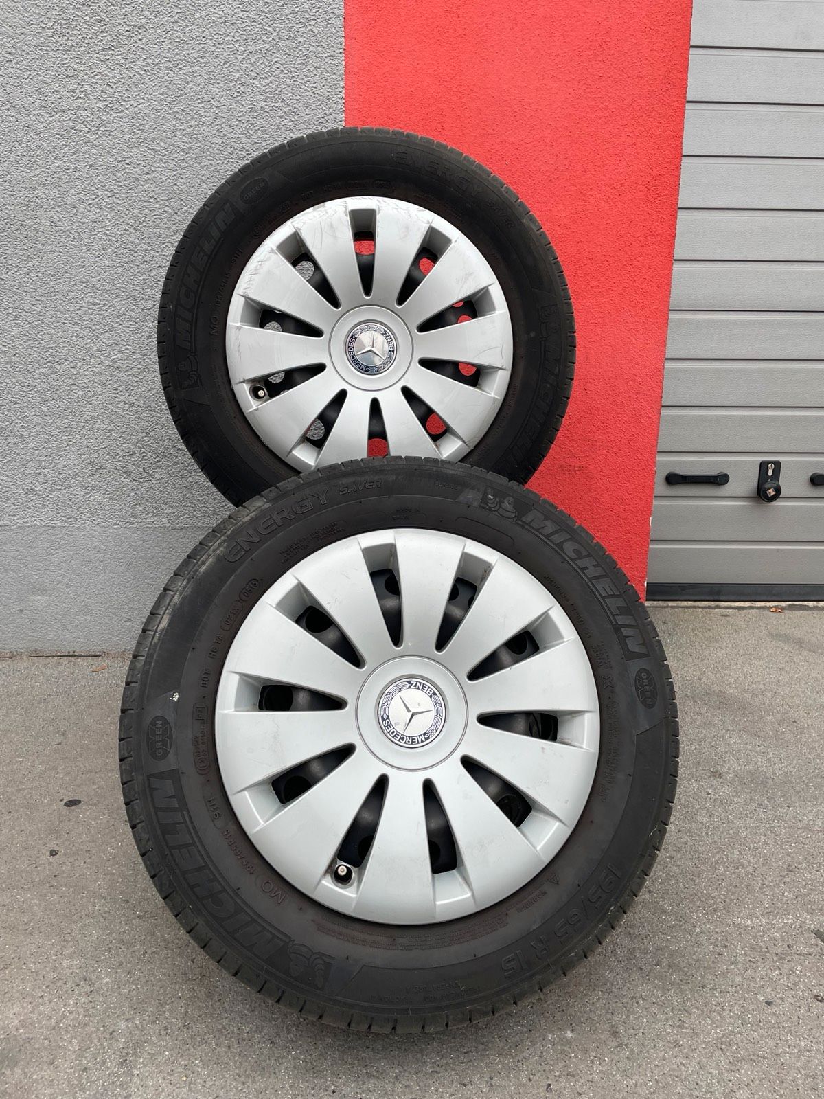 Original Mercedes B-Klasse W176 W246 Sommerradsatz Kompletträder 15 Zoll A2464000002 – Originalfoto 2