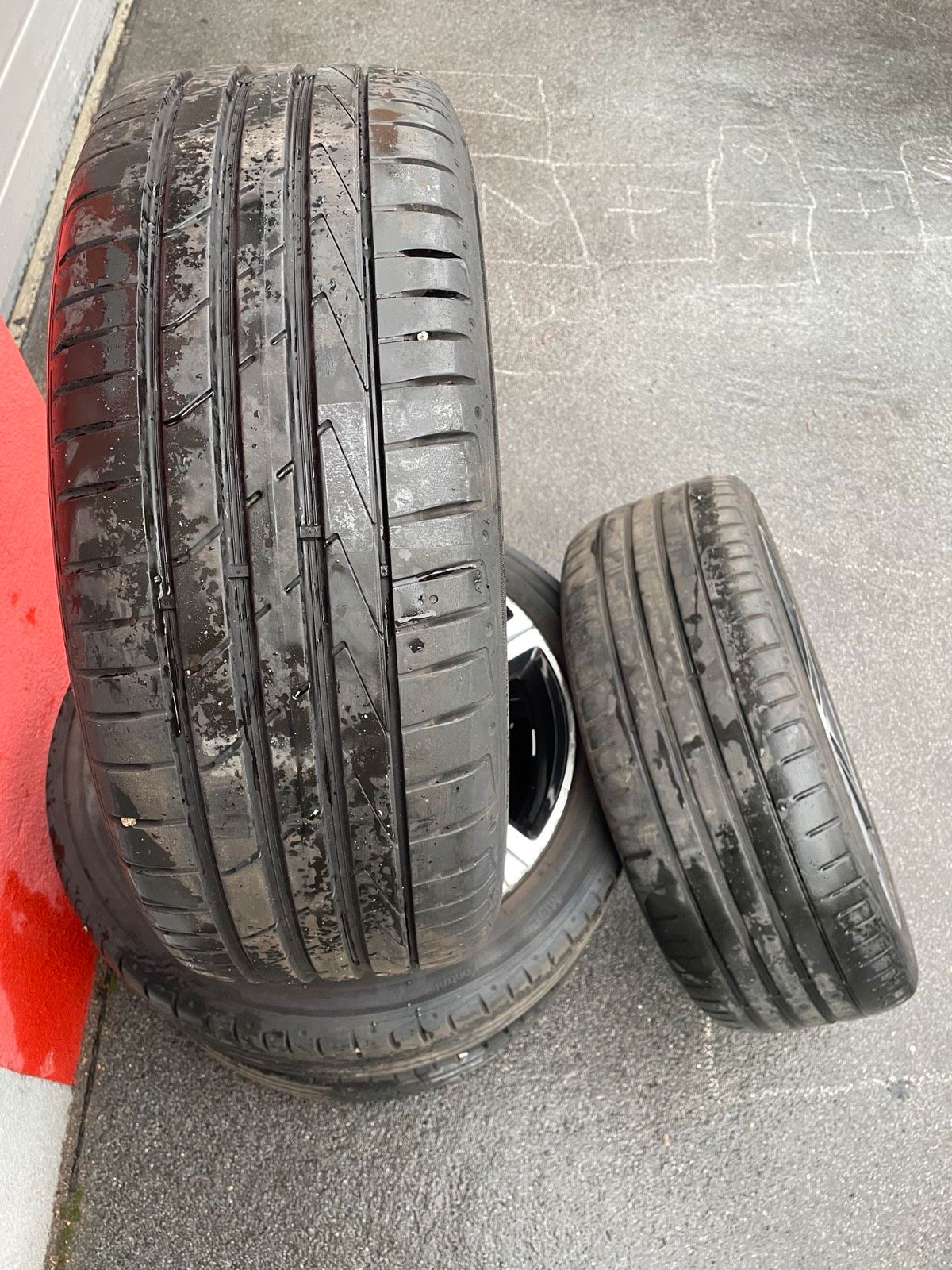Original Mercedes A-Klasse B-Klasse CLA W177 C118 W247 X118 Sommerradsatz Kompletträder 18 Zoll A1774010700 – Originalfoto 3