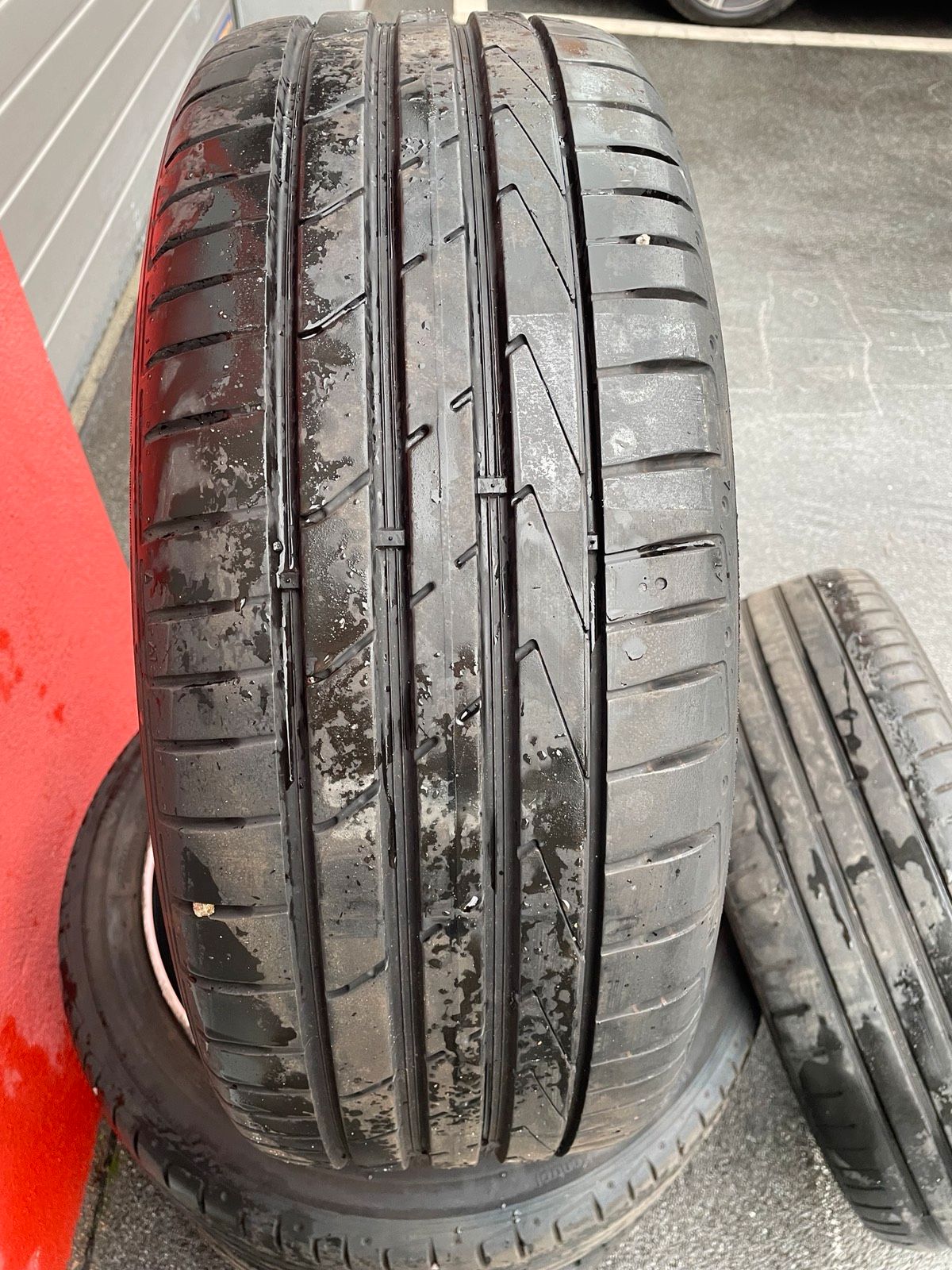 Original Mercedes A-Klasse B-Klasse CLA W177 C118 W247 X118 Sommerradsatz Kompletträder 18 Zoll A1774010700 – Originalfoto 4