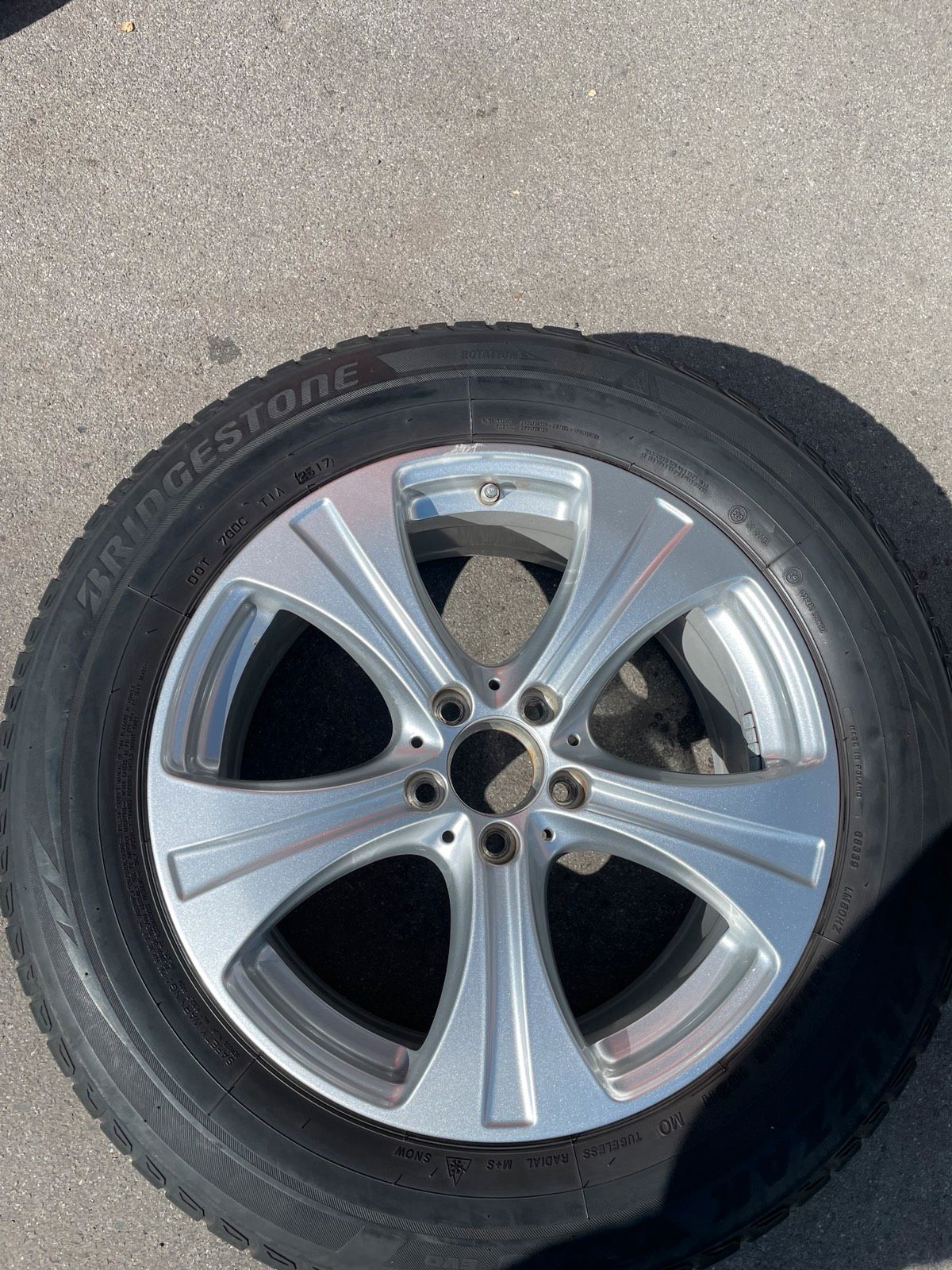 Original Mercedes GLC X253 C253 Winterradsatz Kompletträder 18 Zoll A2534010800 – Originalfoto 8