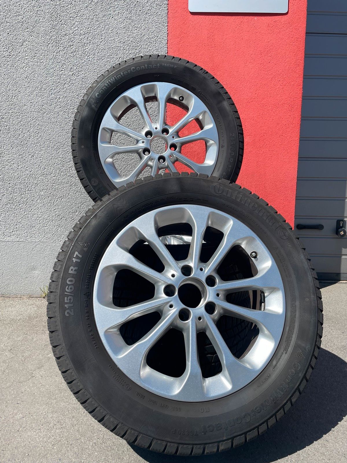 Original Mercedes GLA X156 Winterradsatz Kompletträder 17 Zoll A1564011700 – Originalfoto 2