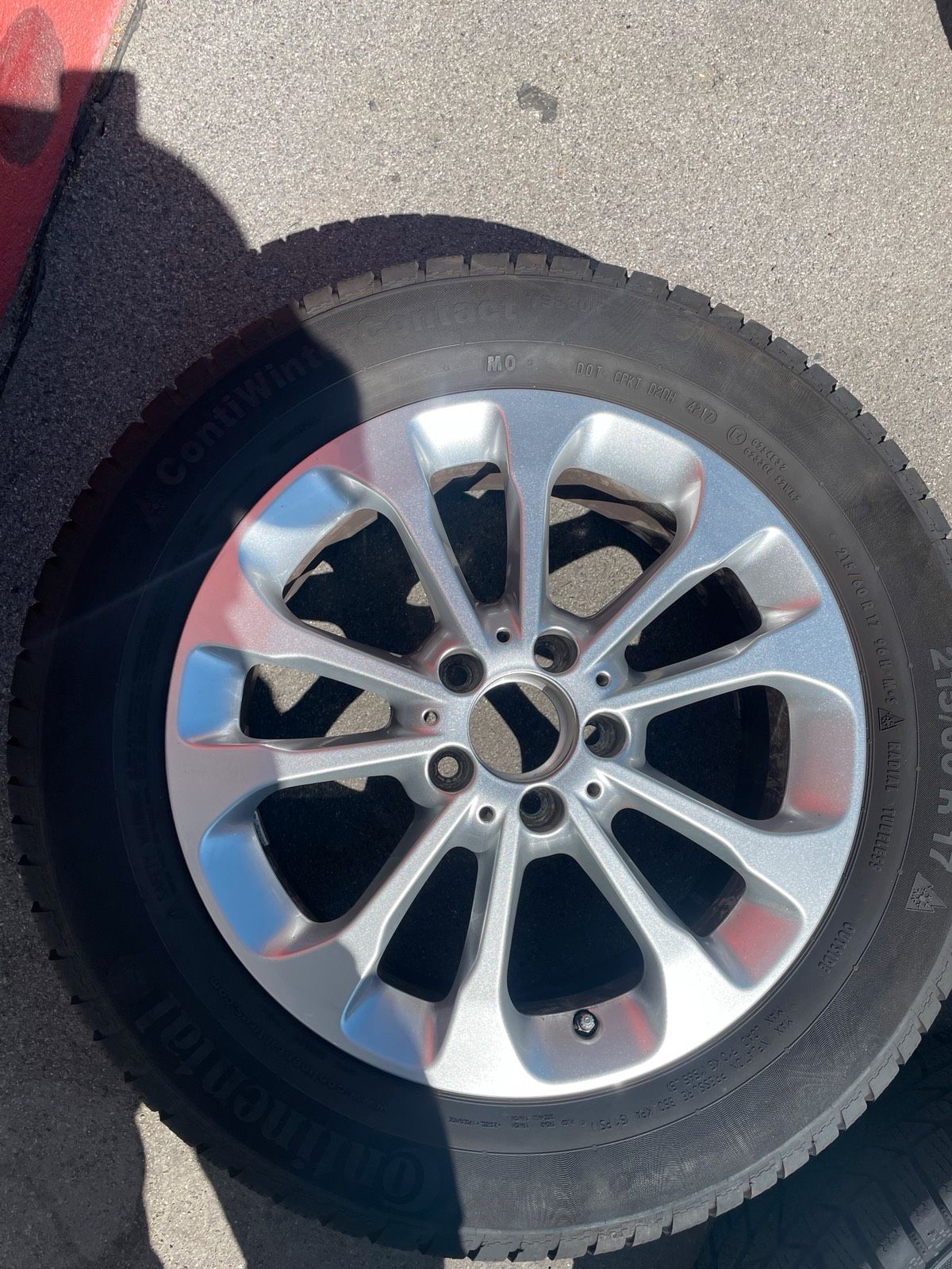 Original Mercedes GLA X156 Winterradsatz Kompletträder 17 Zoll A1564011700 – Originalfoto 5