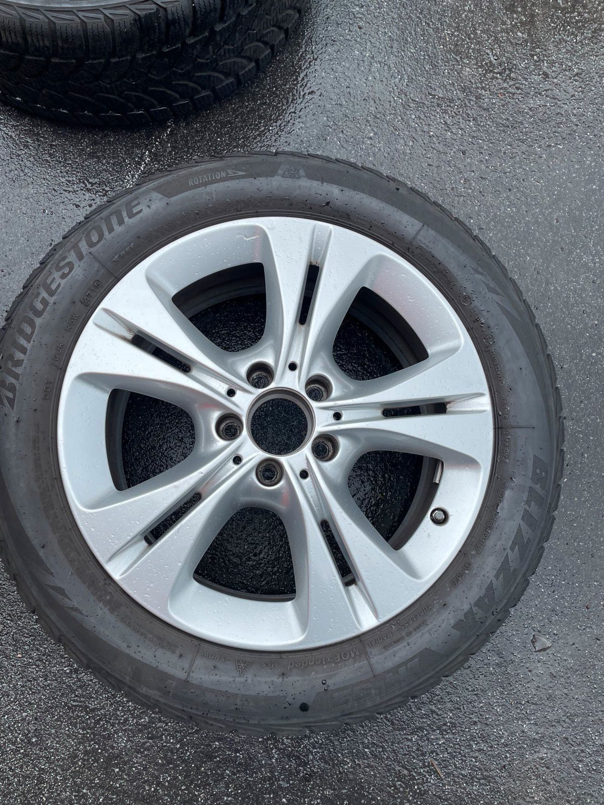Original Mercedes C-Klasse W205 S205 Winterradsatz Kompletträder 17 Zoll A2054014300 – Originalfoto 6