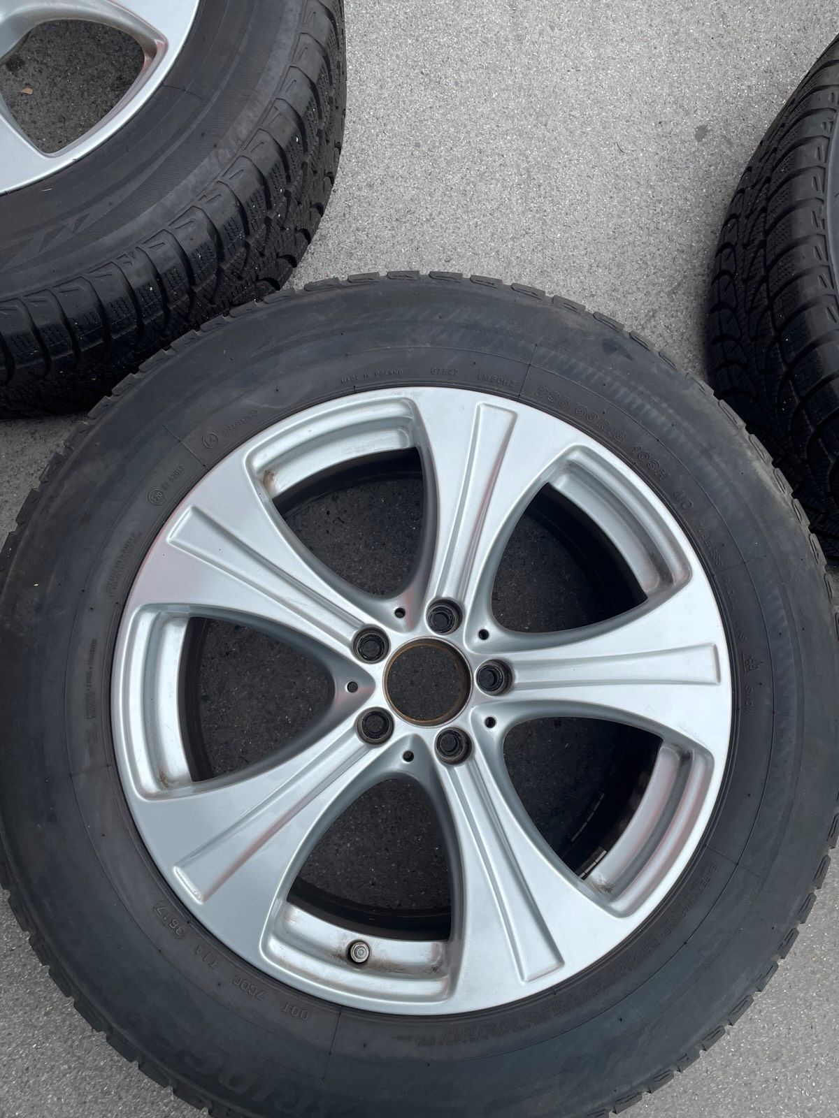 Original Mercedes GLC X253 C253 Winterradsatz Kompletträder 18 Zoll A2534010800 – Originalfoto 6