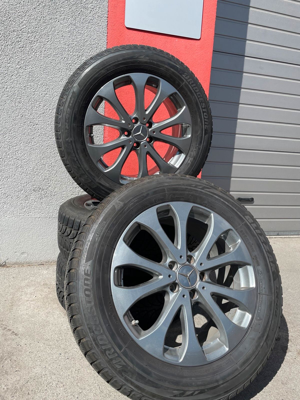 Original Mercedes GLC X253 C253 Winterradsatz Kompletträder 18 Zoll A2534011500 – Originalfoto 1