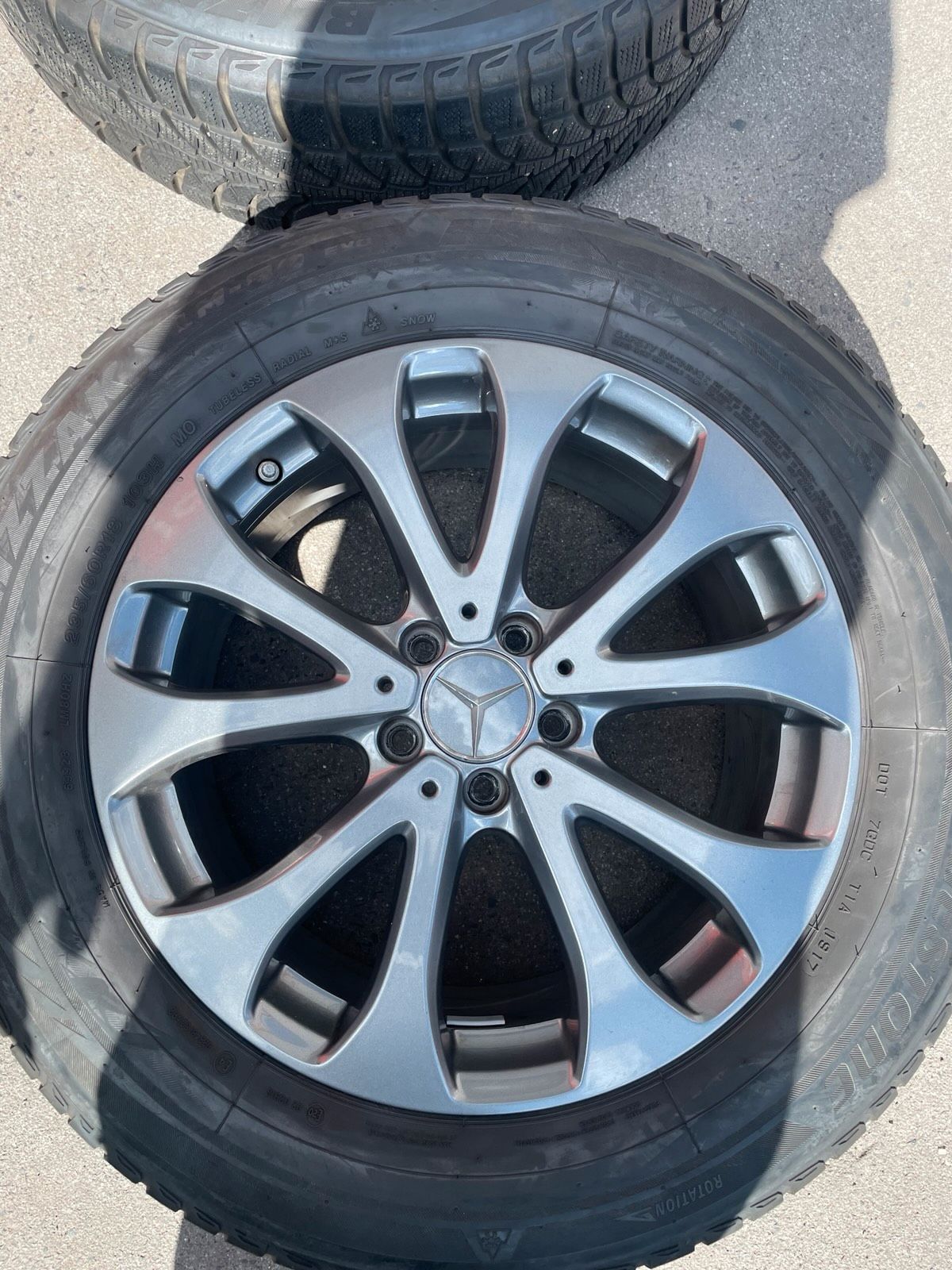 Original Mercedes GLC X253 C253 Winterradsatz Kompletträder 18 Zoll A2534011500 – Originalfoto 7