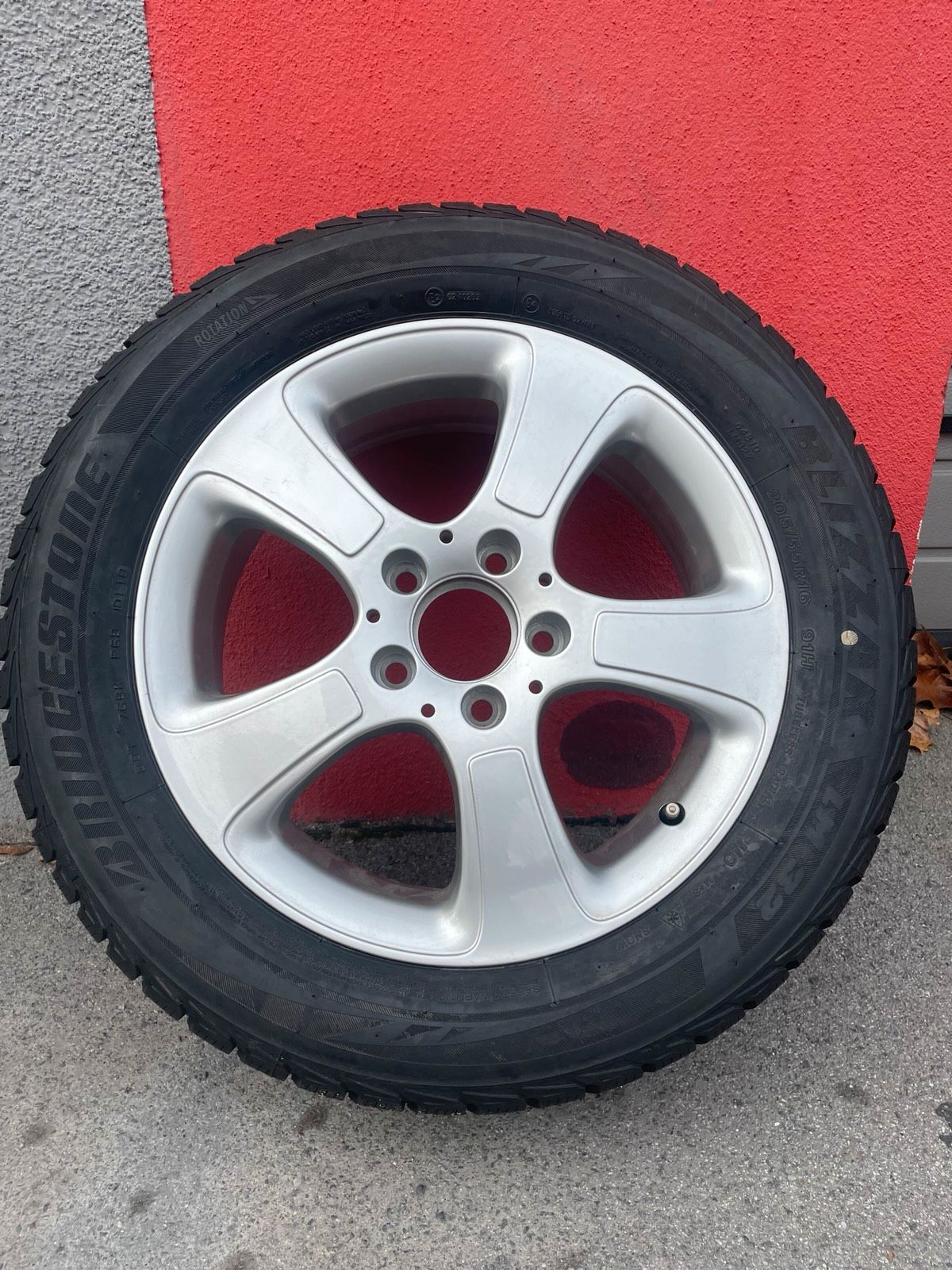 Original Mercedes B-Klasse W245 Winter-Einzelrad Ersatzrad 16 Zoll A1694011002 – Originalfoto 1