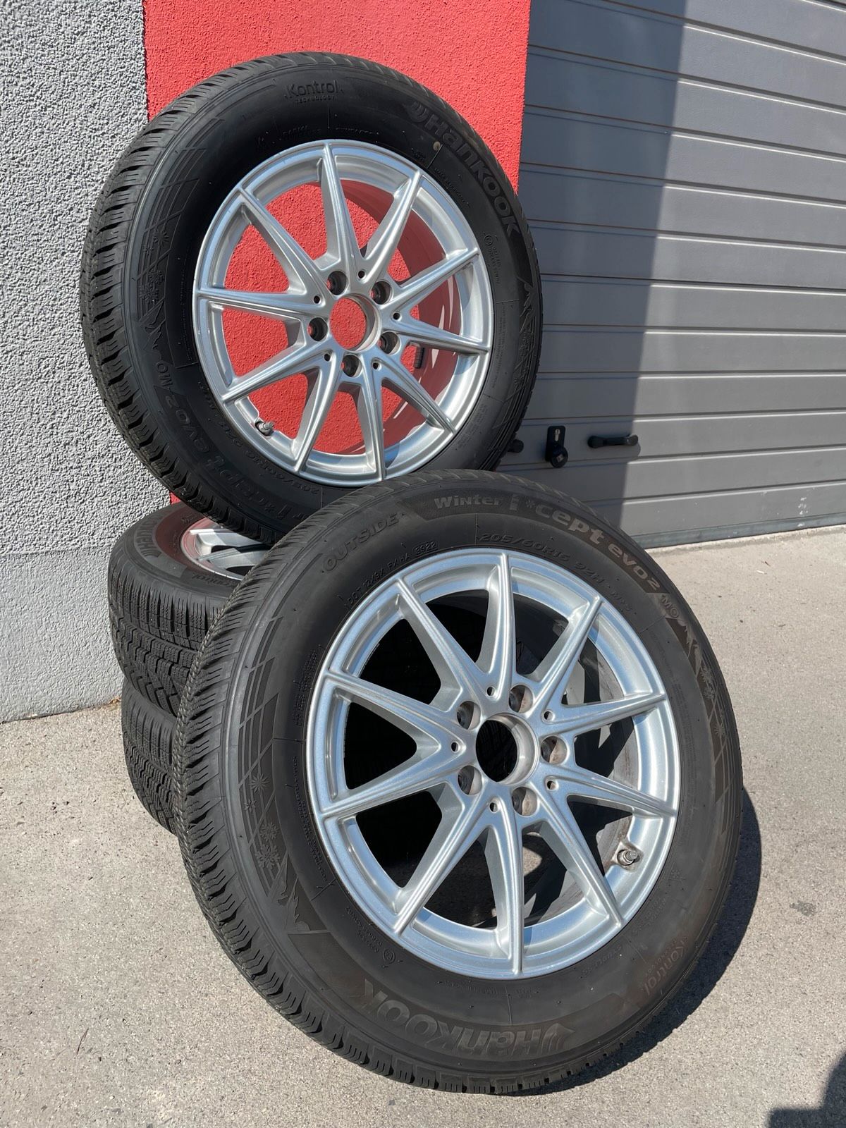 Original Mercedes A-Klasse B-Klasse CLA W177 W247 C118 Winterradsatz Kompletträder 16 Zoll A1774011100 – Originalfoto 2