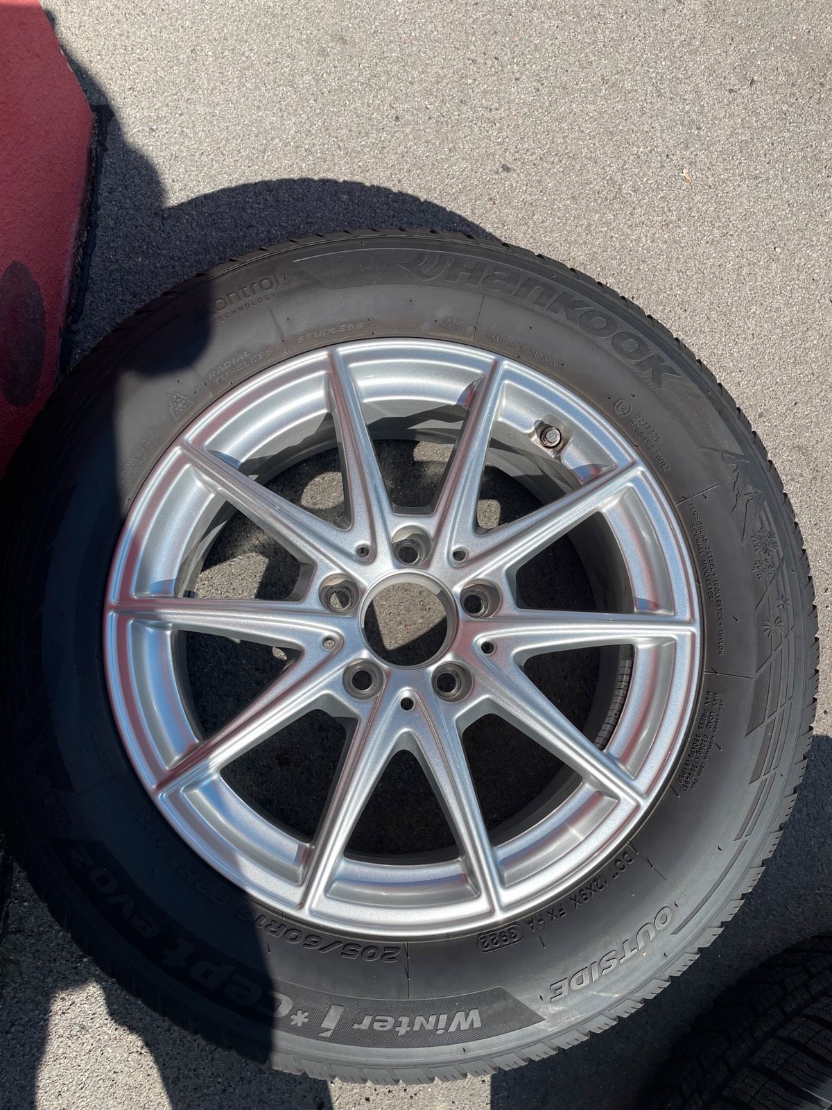 Original Mercedes A-Klasse B-Klasse CLA W177 W247 C118 Winterradsatz Kompletträder 16 Zoll A1774011100 – Originalfoto 10