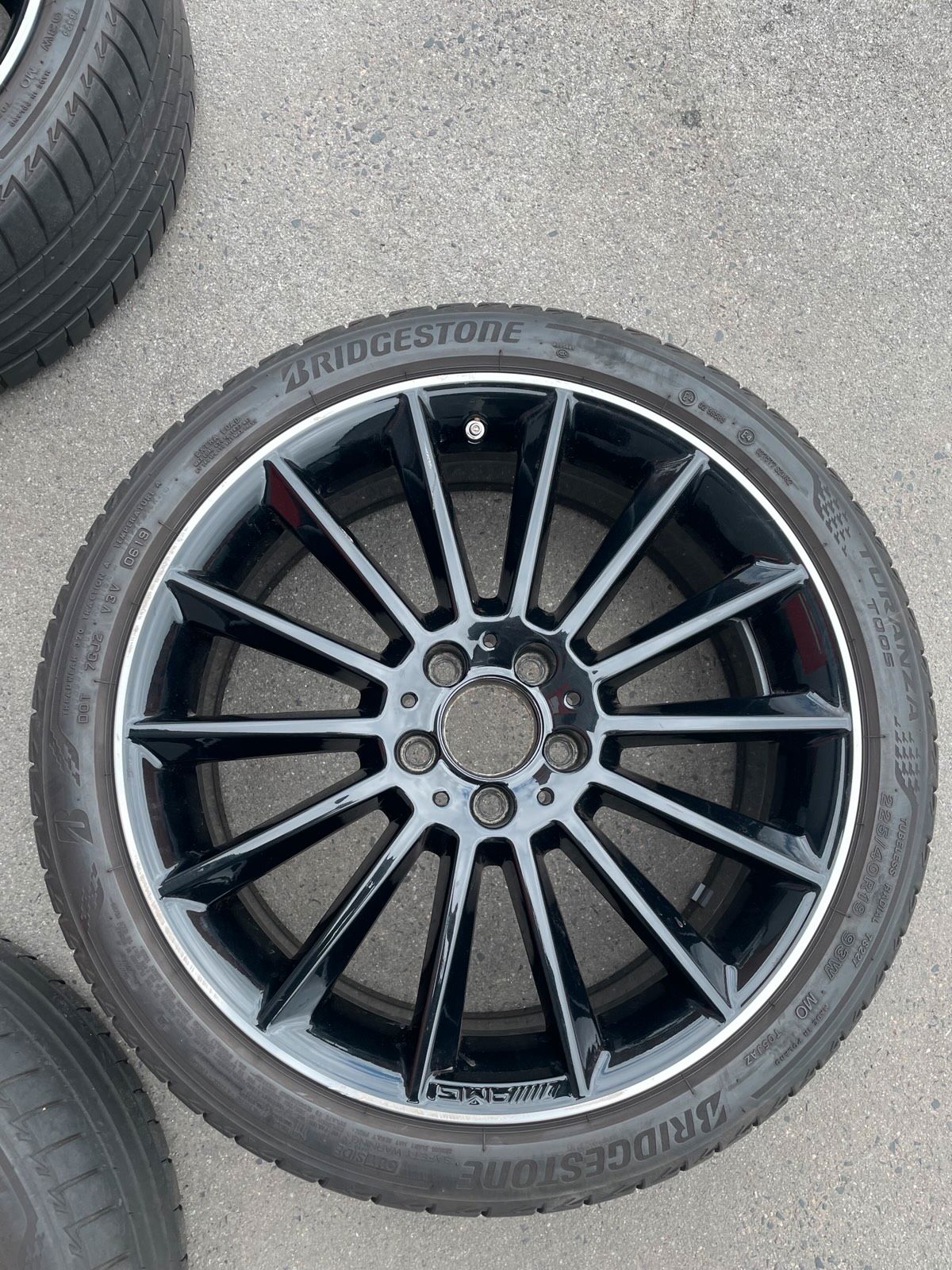 Original Mercedes AMG A-Klasse B-Klasse CLA W177 W247 C118 Sommerradsatz 19 Zoll – Originalfoto 8