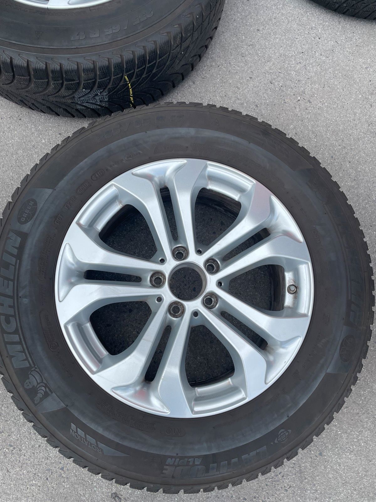 Original Mercedes GLC X253 C253 Winterradsatz Kompletträder 17 Zoll A2534010600 – Originalfoto 6