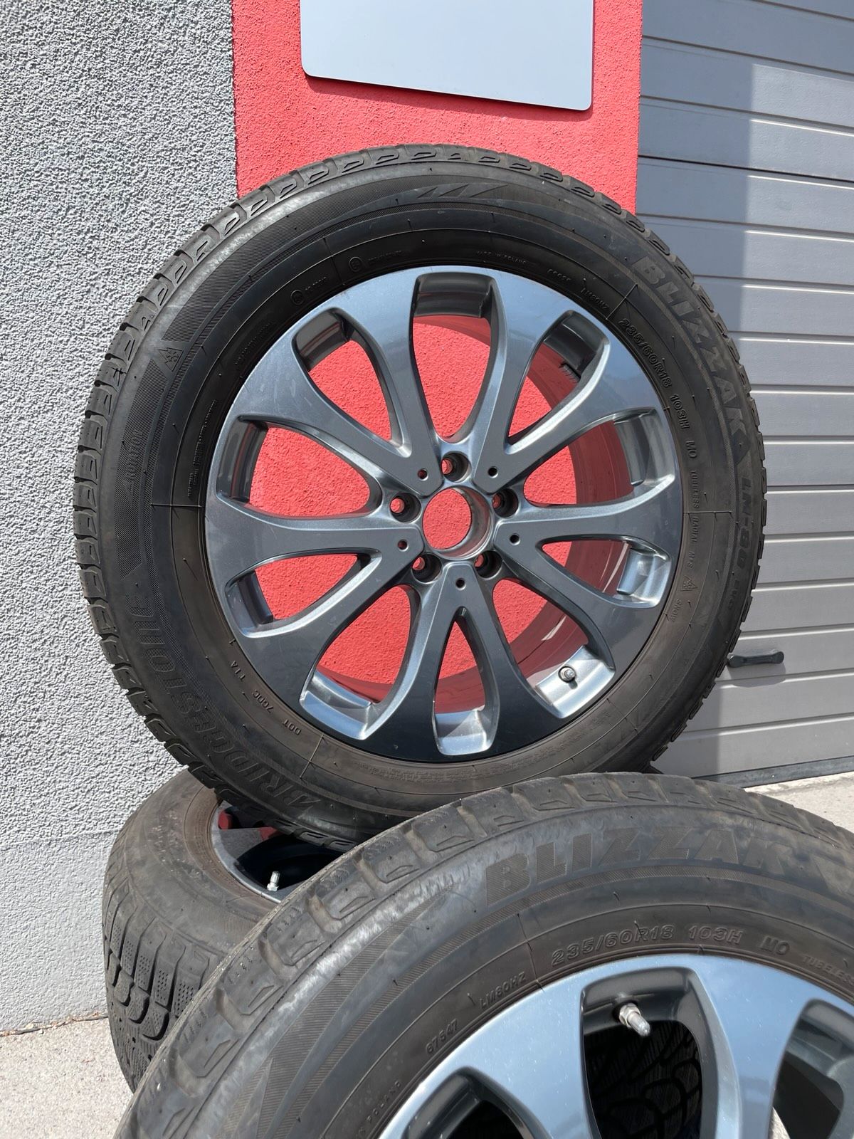 Original Mercedes GLC X253 C253 Winterradsatz Kompletträder 18 Zoll A2534011500 – Originalfoto 4
