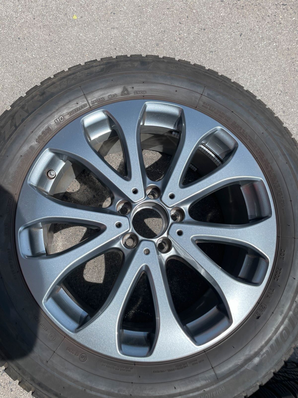 Original Mercedes GLC X253 C253 Winterradsatz Kompletträder 18 Zoll A2534011500 – Originalfoto 9