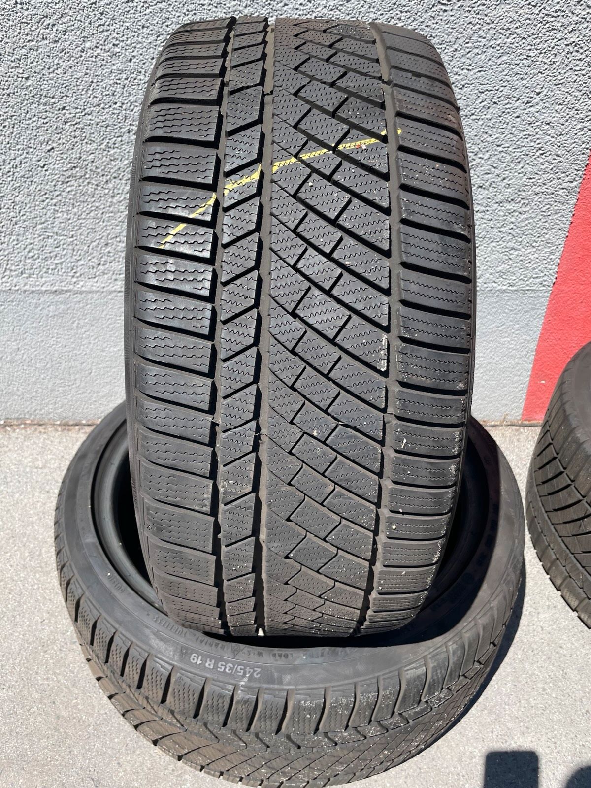 Continental WinterContact TS830P Winterreifen 19 Zoll 245/35 R19 265/35 R19 – Originalfoto 2
