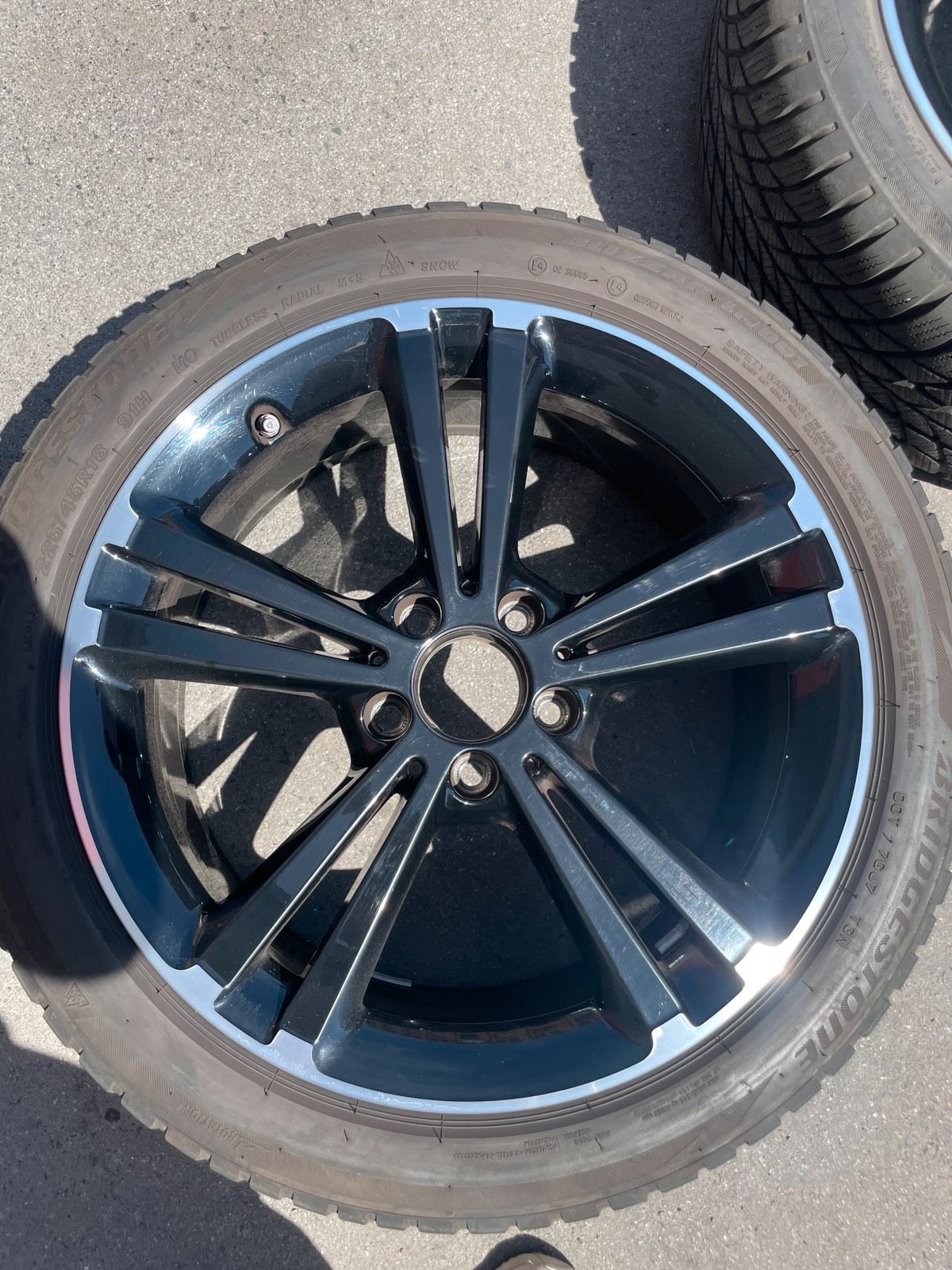 Mercedes B-Klasse CLA Winterradsatz – Originalfoto 6