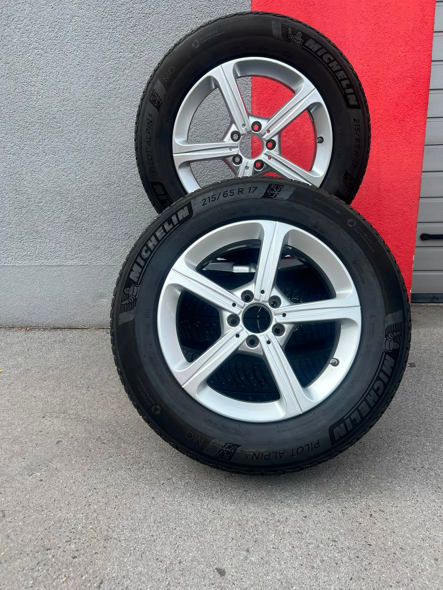 Mercedes A-Klasse B-Klasse CLA Winterradsatz – Originalfoto 2