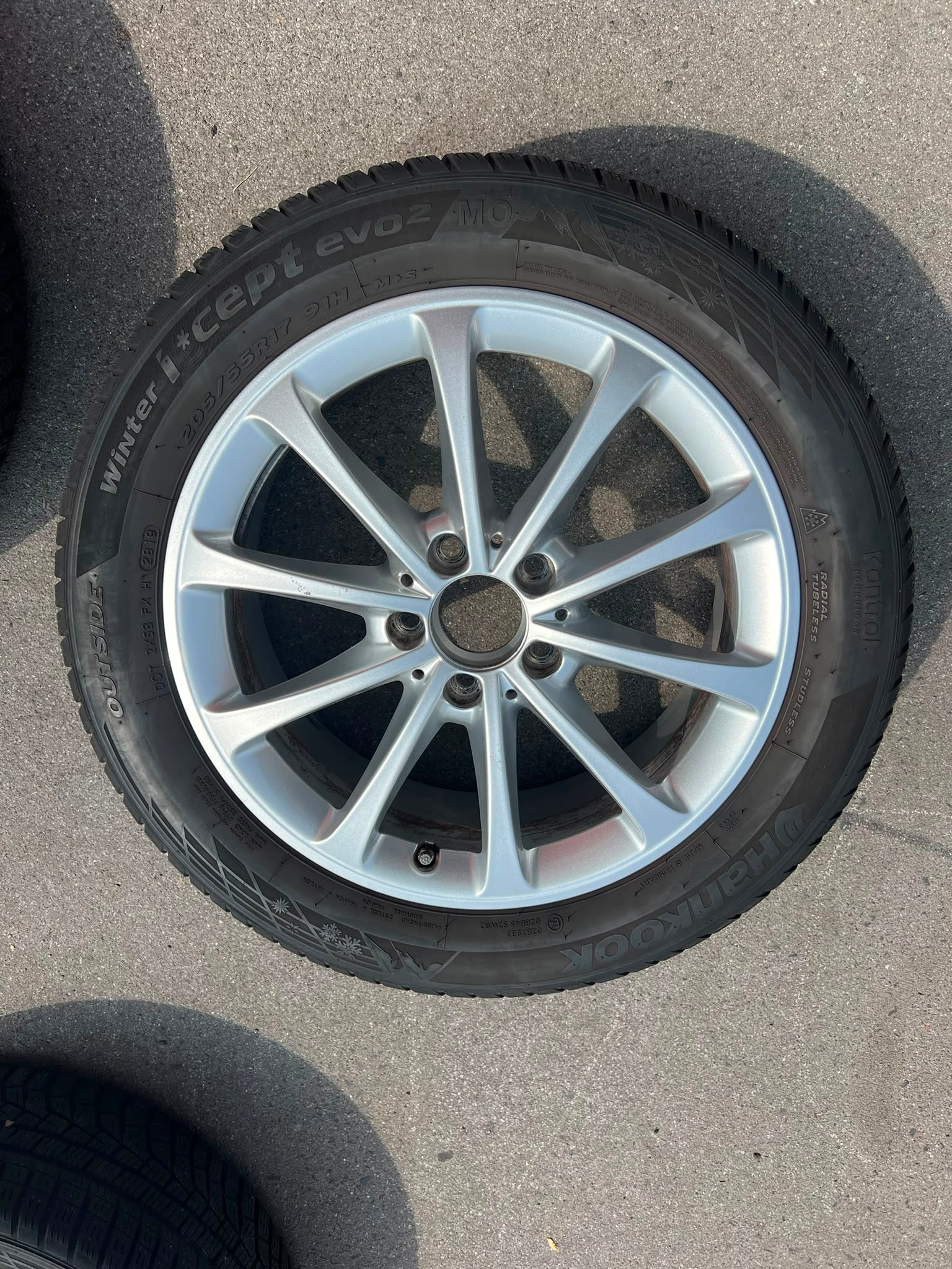 Original Mercedes A-Klasse B-Klasse CLA W177 W247 C118 Winterradsatz Kompletträder 17 Zoll A1774010300 – Originalfoto 5