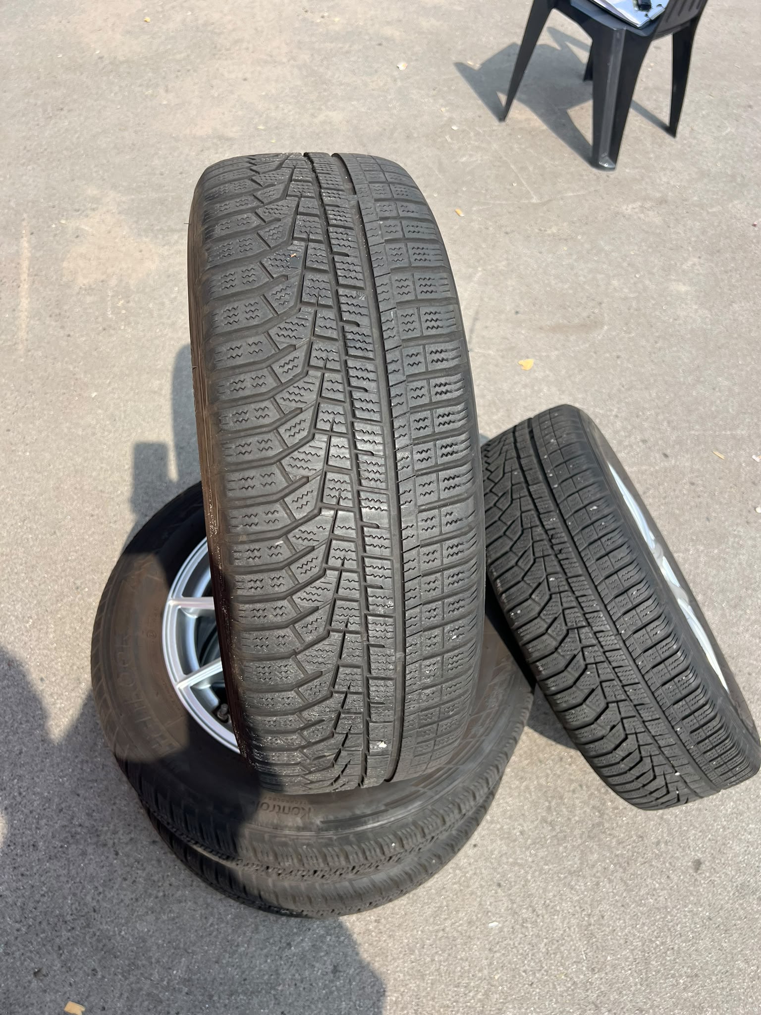 Original Mercedes A-Klasse B-Klasse CLA W177 W247 C118 Winterradsatz Kompletträder 16 Zoll A1774011100 – Originalfoto 3