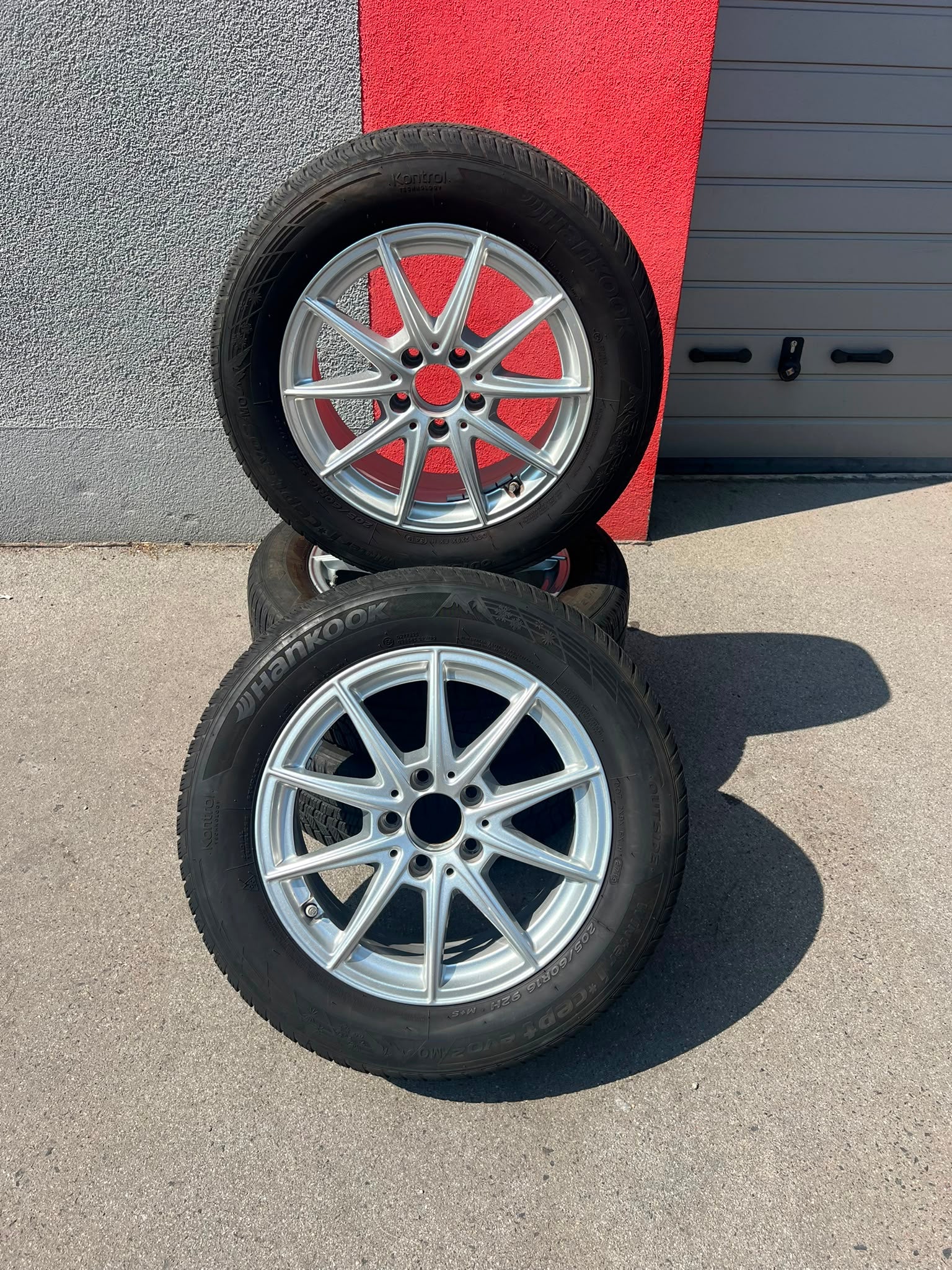 Original Mercedes A-Klasse B-Klasse CLA W177 W247 C118 Winterradsatz Kompletträder 16 Zoll A1774011100 – Originalfoto 1