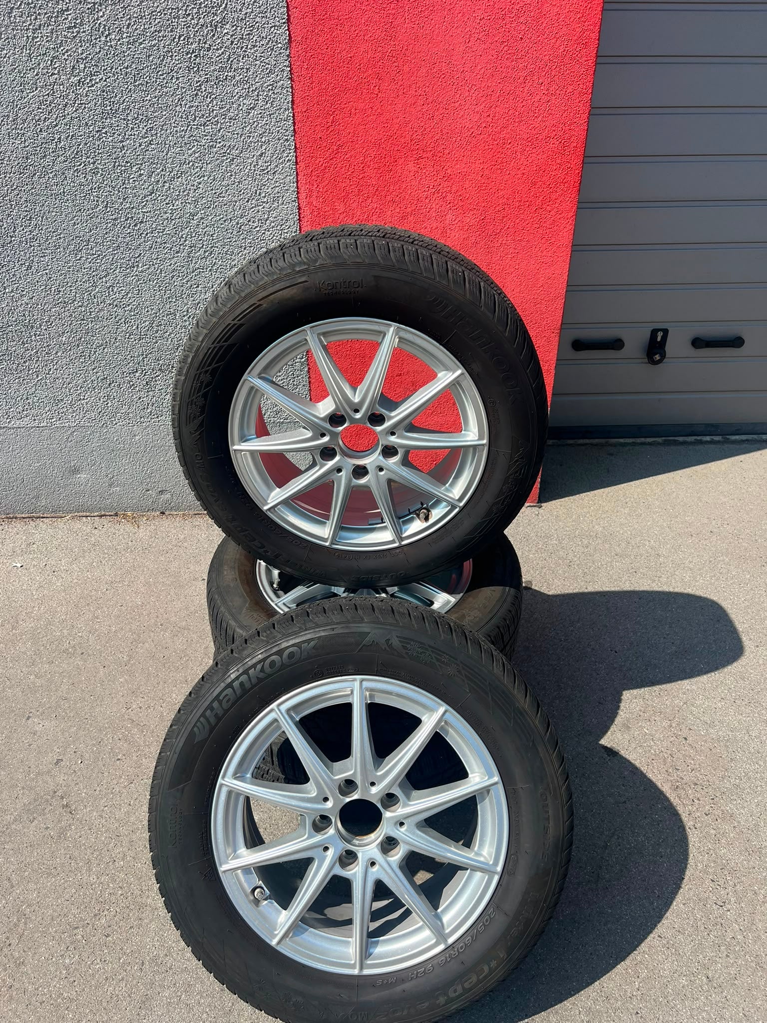 Original Mercedes A-Klasse B-Klasse CLA W177 W247 C118 Winterradsatz Kompletträder 16 Zoll A1774011100 – Originalfoto 2