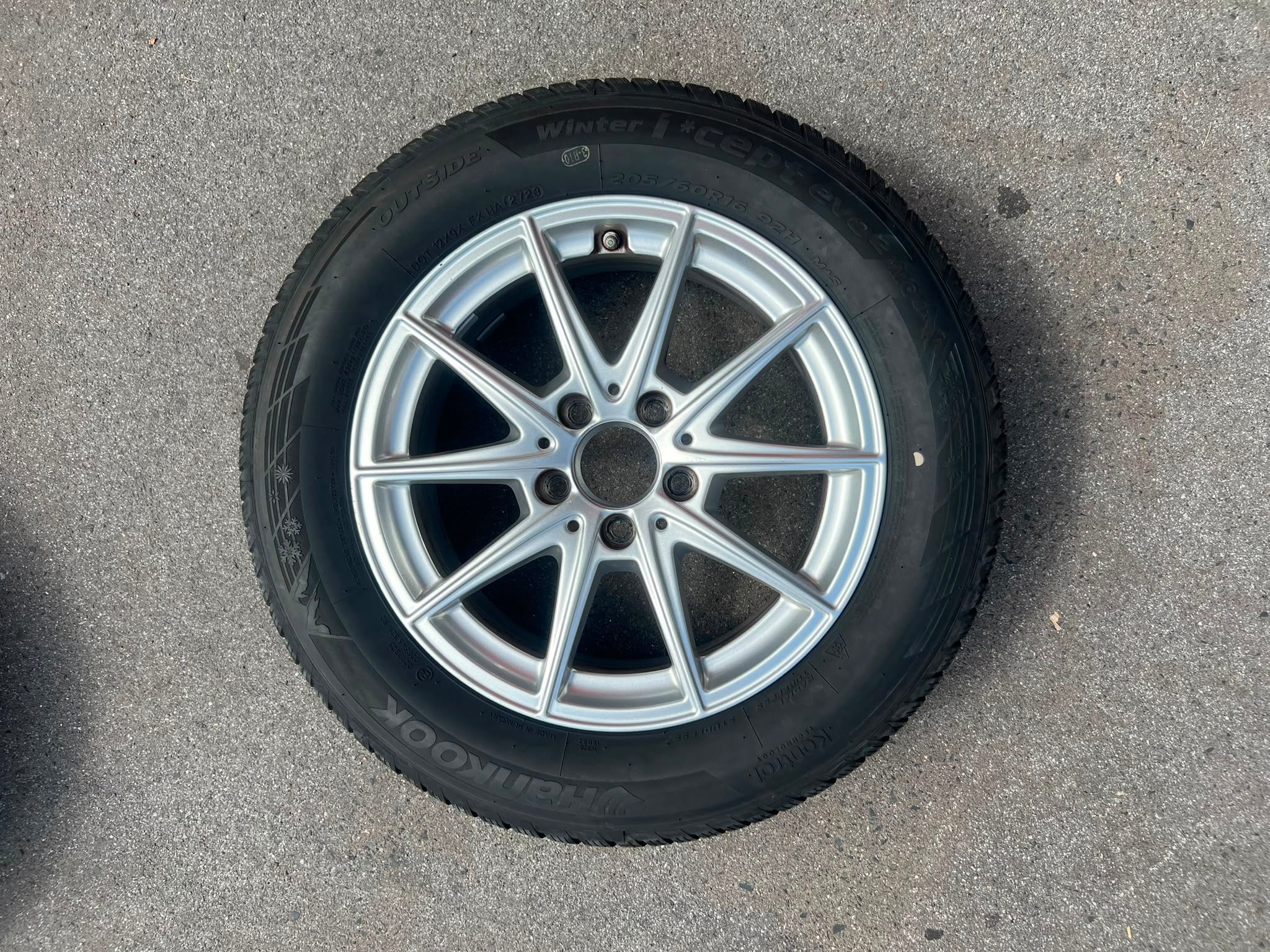 Original Mercedes A-Klasse B-Klasse CLA W177 W247 C118 Winterradsatz Kompletträder 16 Zoll A1774011100 – Originalfoto 8