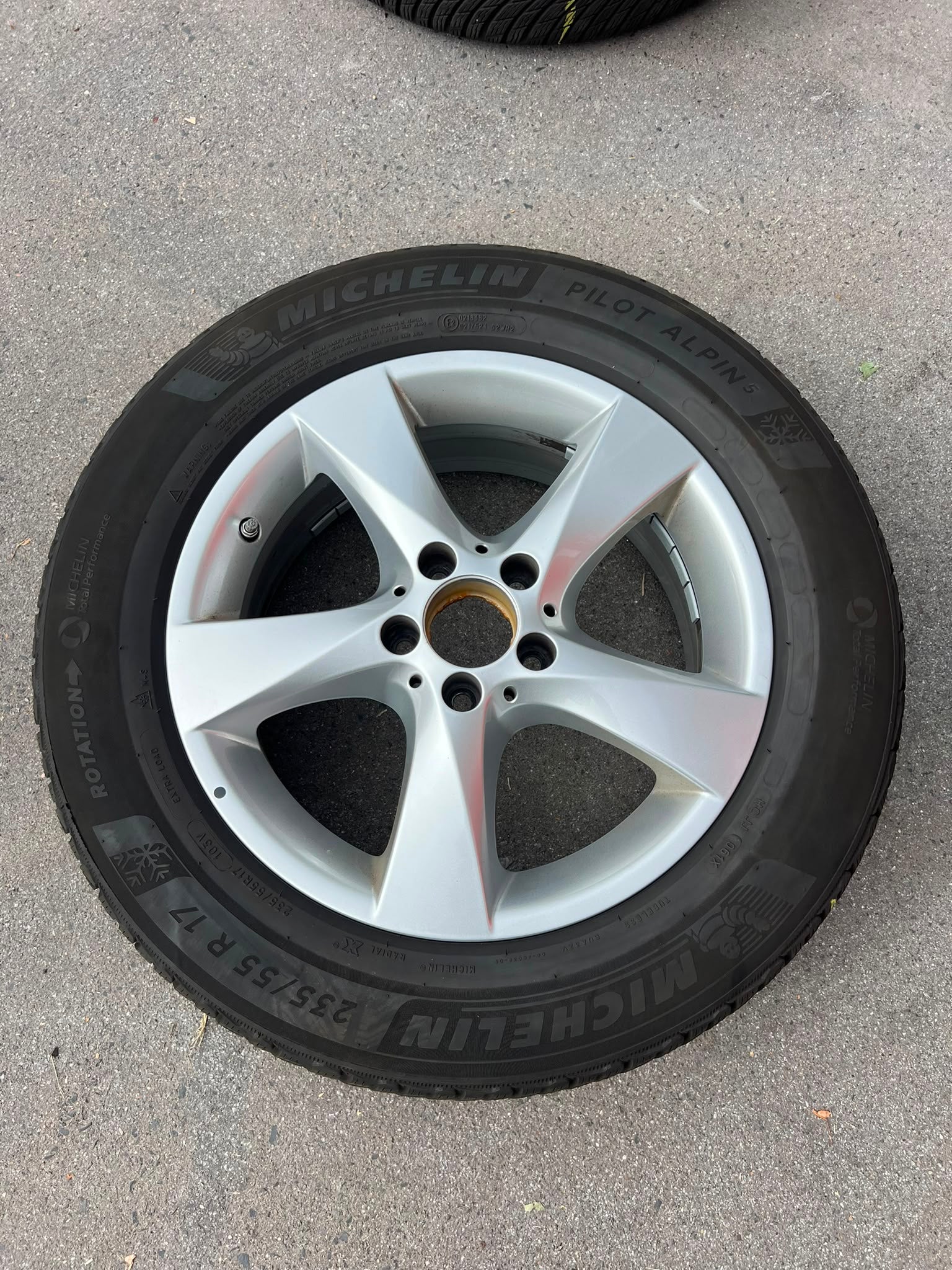 Original Mercedes V-Klasse Vito W447 Winterradsatz Kompletträder 17 Zoll A4474012200 – Originalfoto 5
