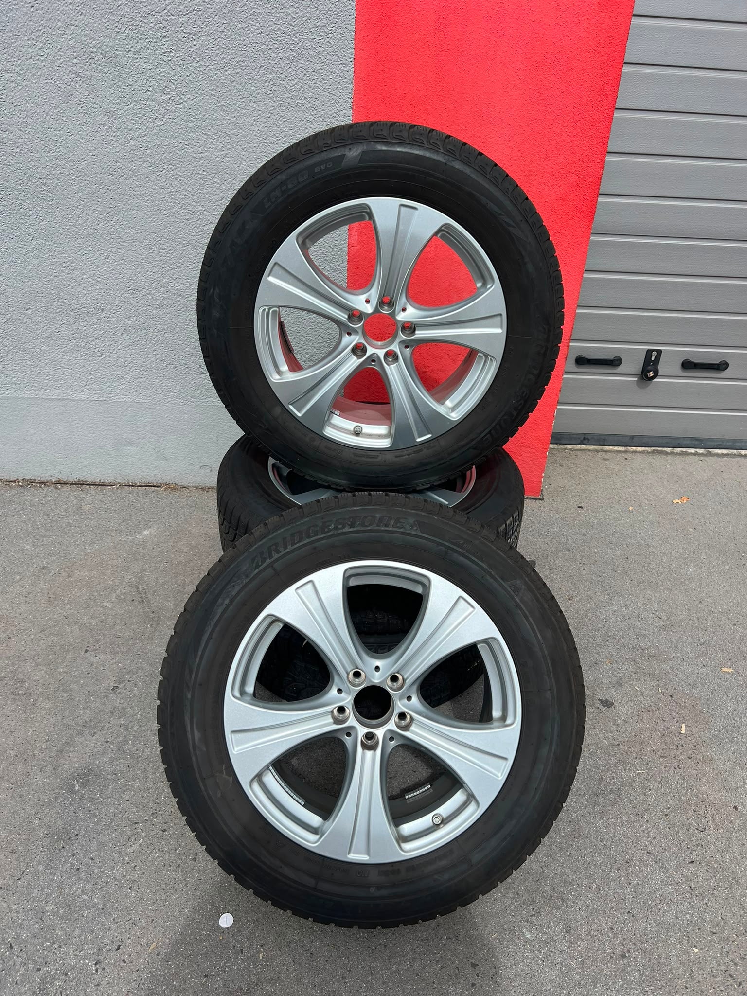 Original Mercedes GLC X253 C253 Winterradsatz Kompletträder 18 Zoll A2534010800 – Originalfoto 2
