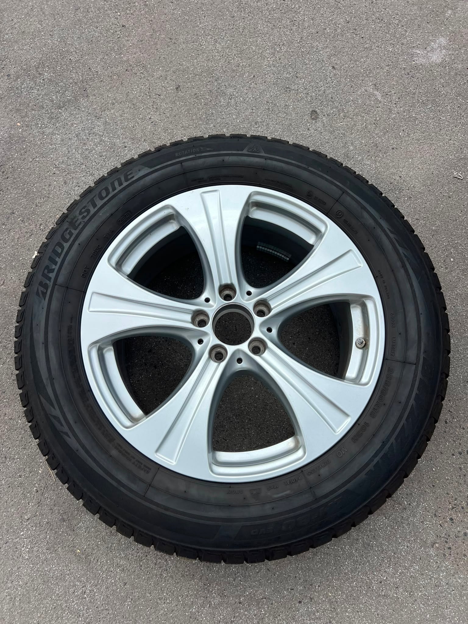 Original Mercedes GLC X253 C253 Winterradsatz Kompletträder 18 Zoll A2534010800 – Originalfoto 5