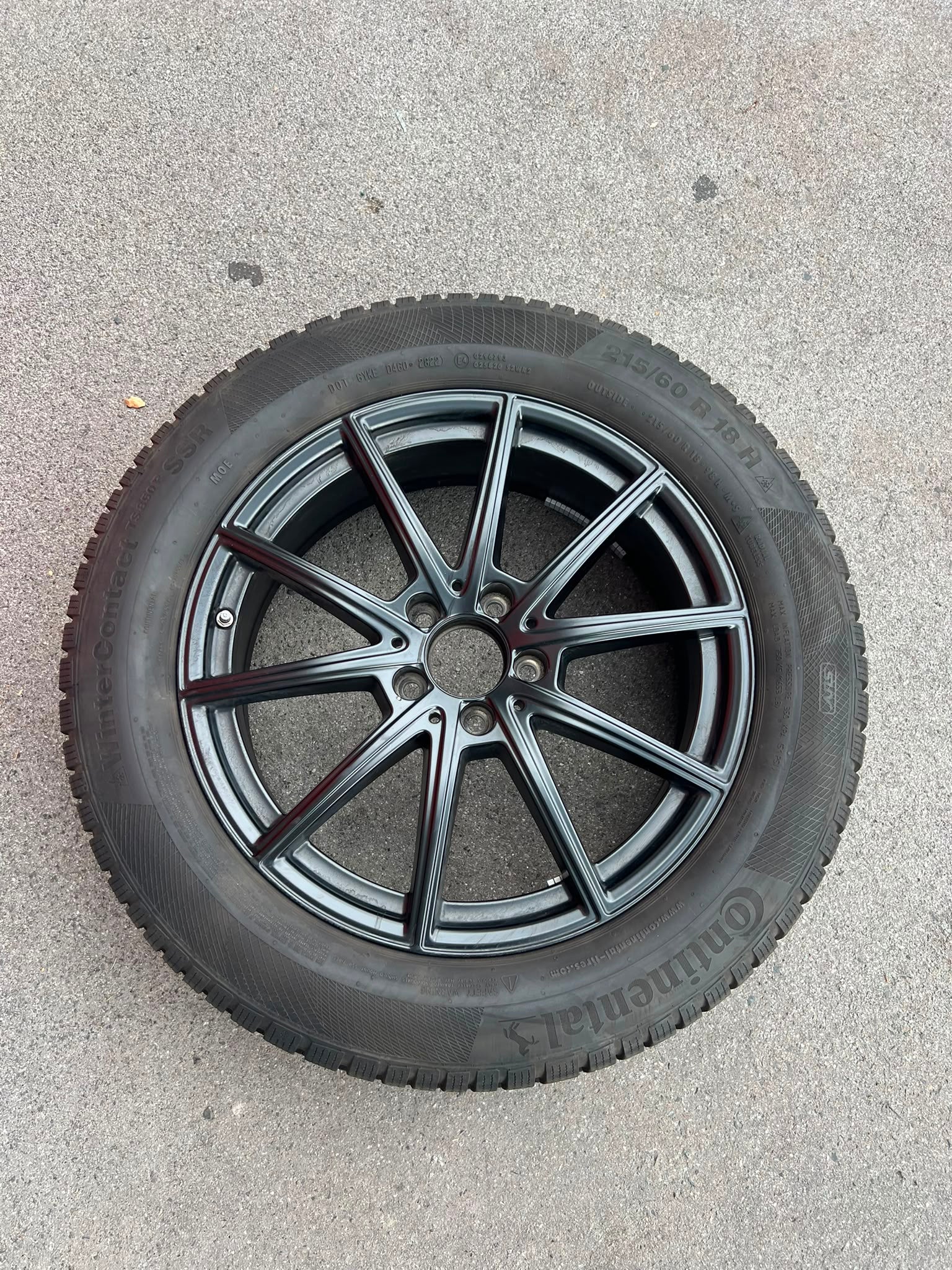 Original Mercedes GLA GLB H247 X247 Winterradsatz Kompletträder 18 Zoll A2474012600 – Originalfoto 3