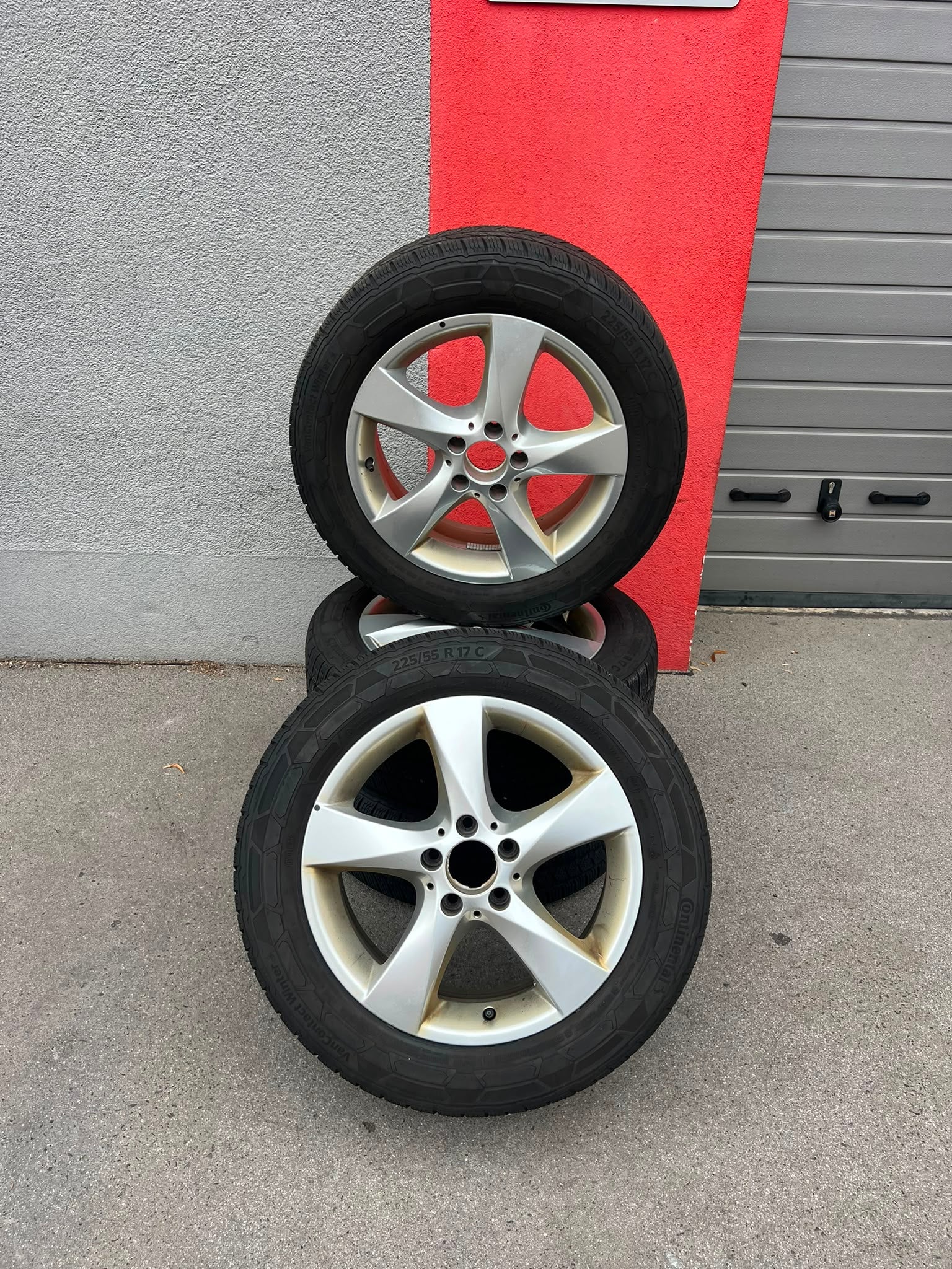 Original Mercedes V-Klasse Vito W447 Winterradsatz Kompletträder 17 Zoll A4474012200 – Originalfoto 1