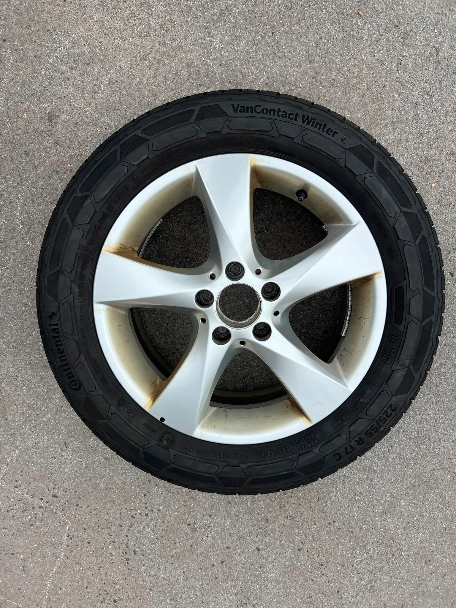 Original Mercedes V-Klasse Vito W447 Winterradsatz Kompletträder 17 Zoll A4474012200 – Originalfoto 5