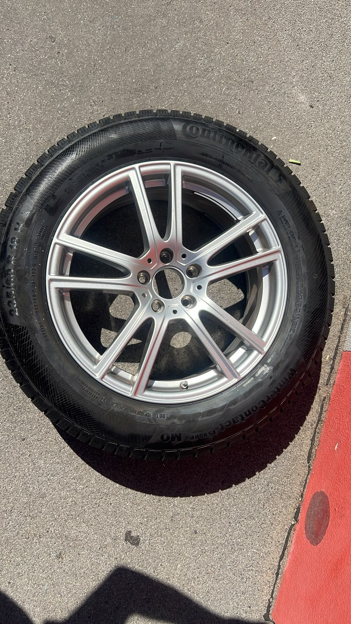 Original Mercedes GLC X254 C254 Winterradsatz Kompletträder 18 Zoll A2544014600 – Originalfoto 8