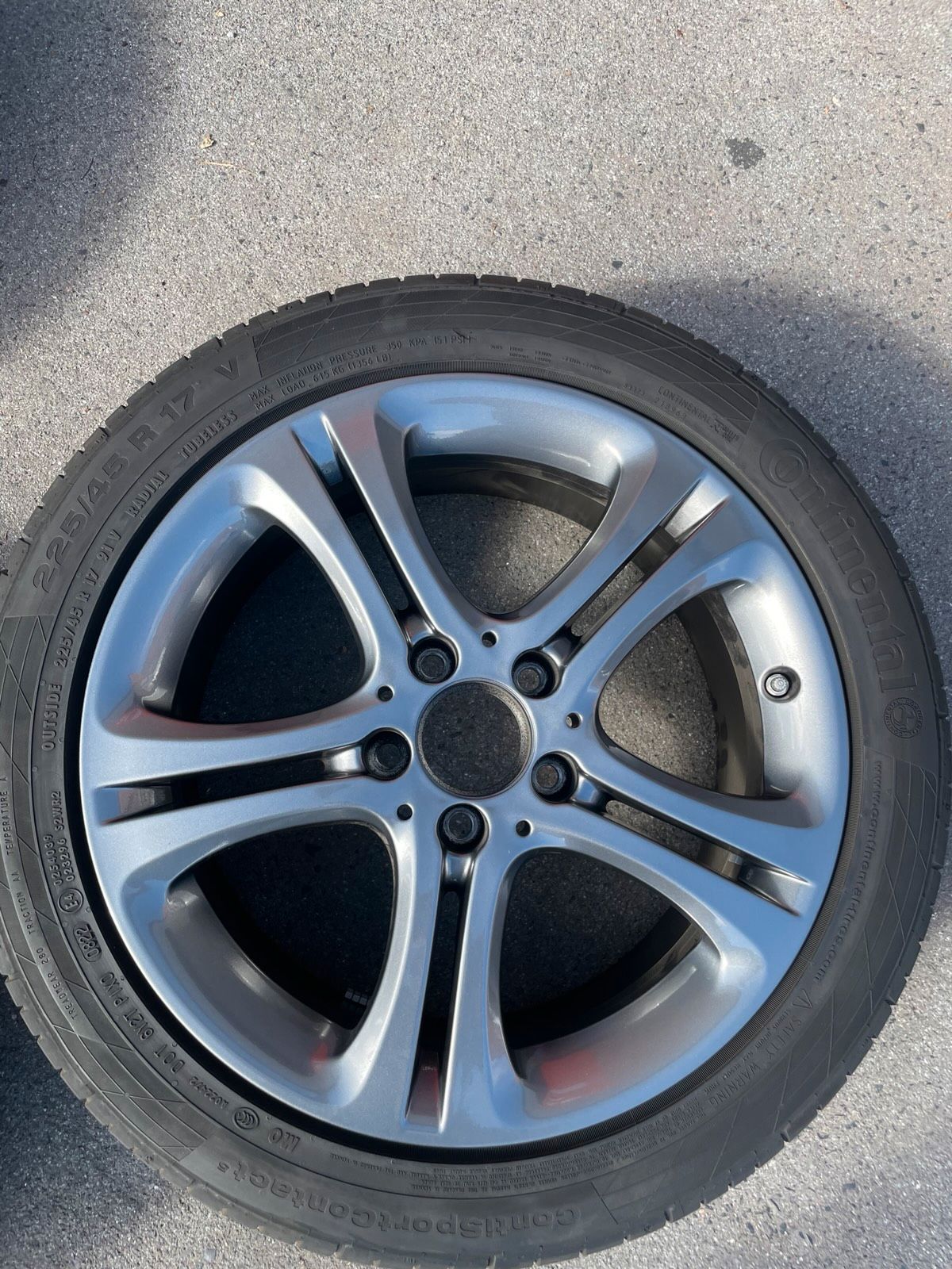 Mercedes B-Klasse CLA Sommerradsatz Originalfoto 10