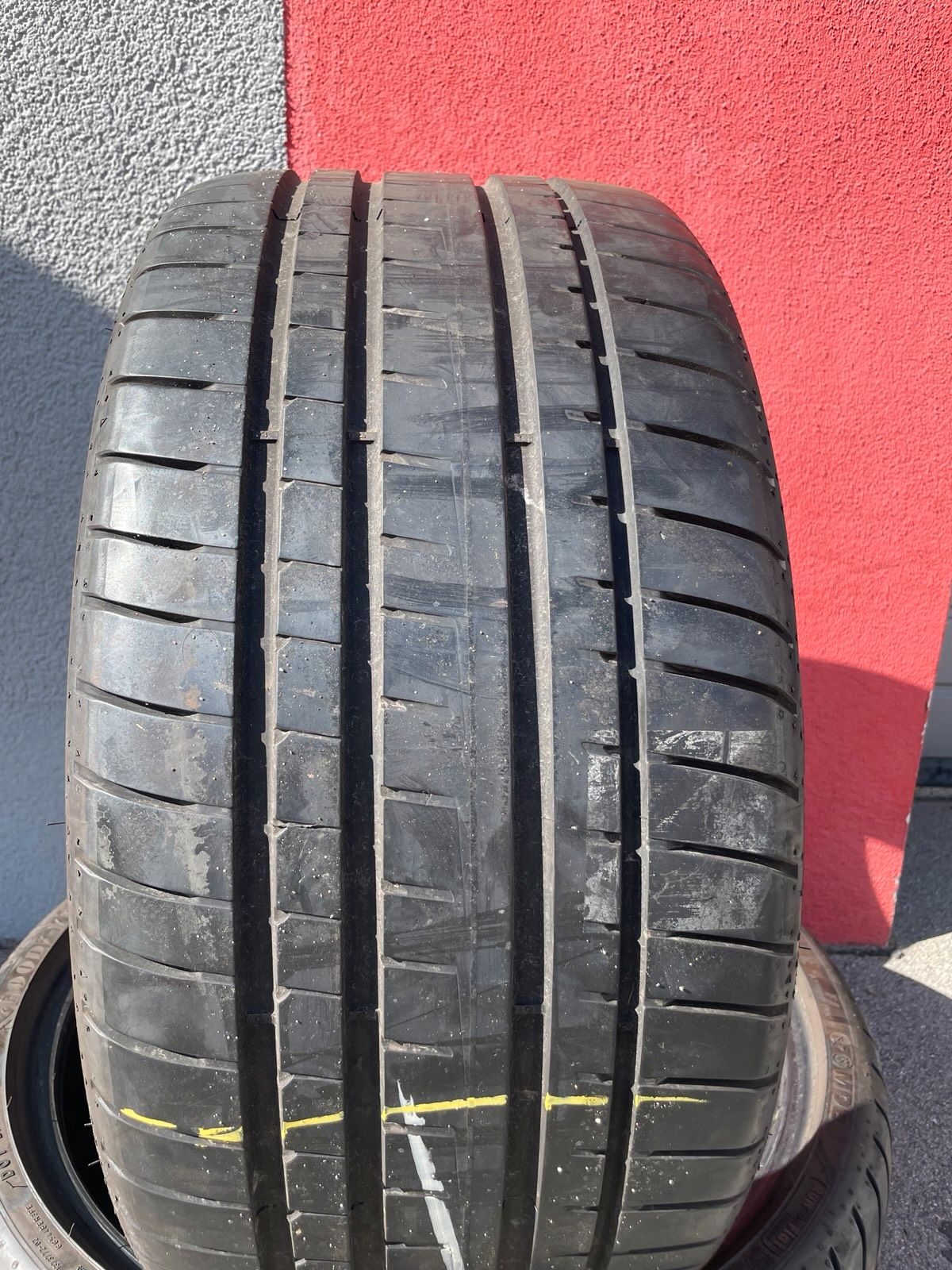 2x Goodyear Eagle F1 Asymmetric 3 RSC MOE RunFlat Sommerreifen 275/30 R20 97Y – Originalfoto 2