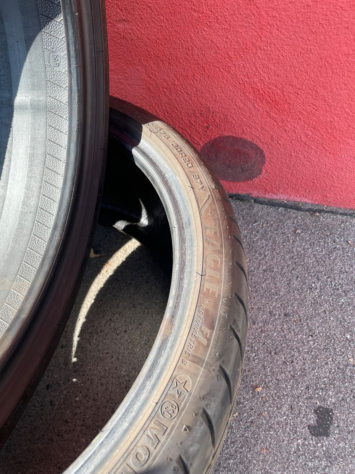 2x Goodyear Eagle F1 Asymmetric 3 RSC MOE RunFlat Sommerreifen 275/30 R20 97Y – Originalfoto 4