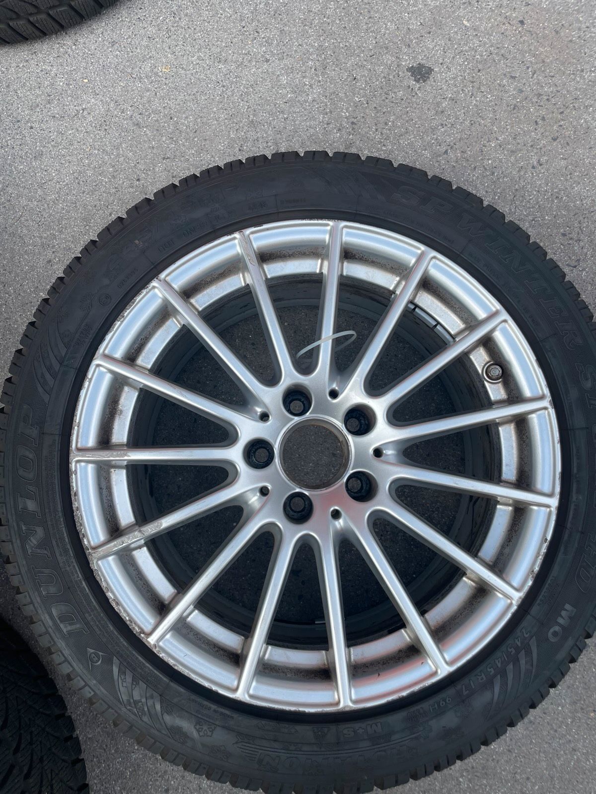 Mercedes CLS C218 Winterradsatz 06