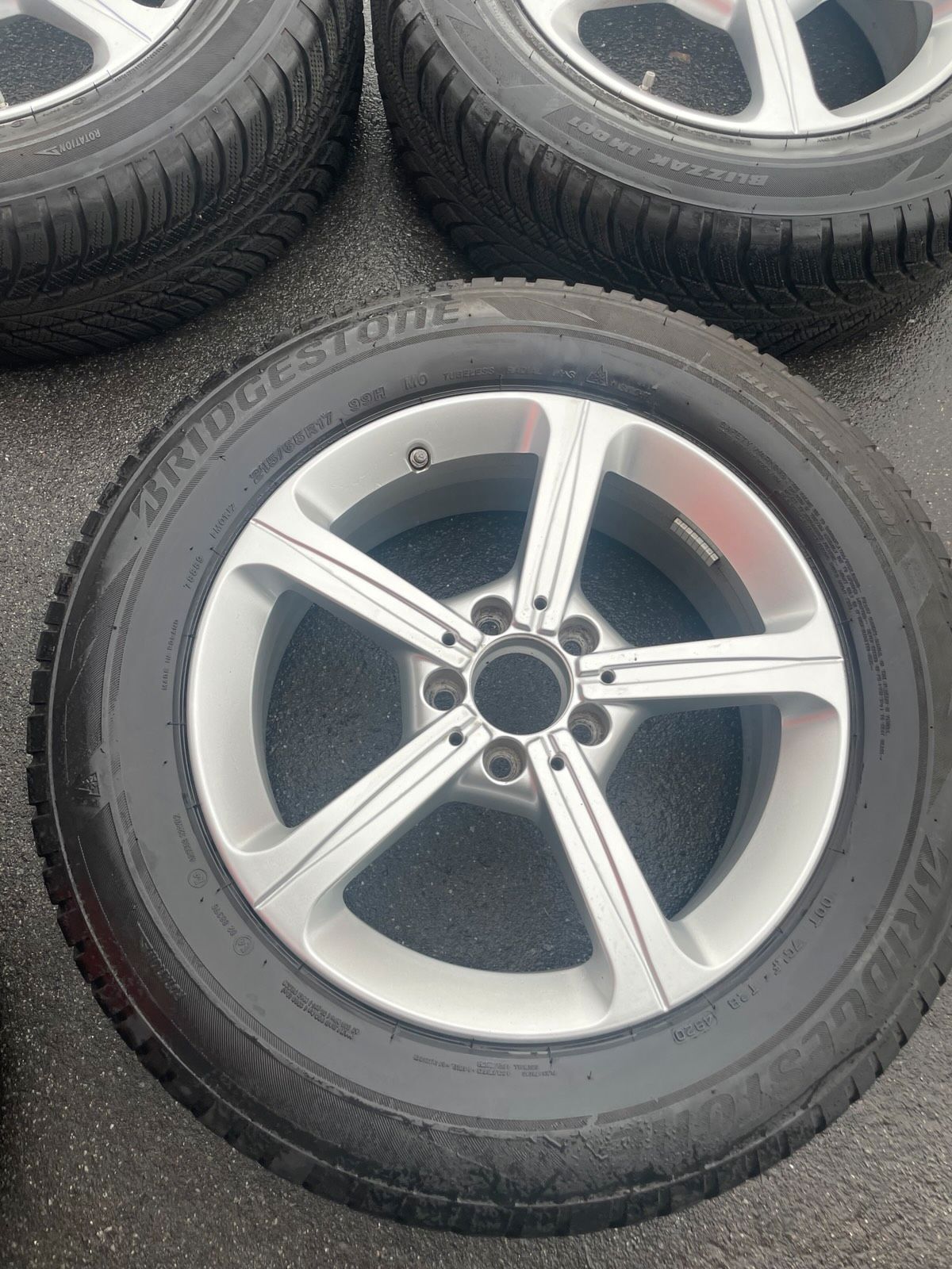Mercedes GLA GLB Winterradsatz 07